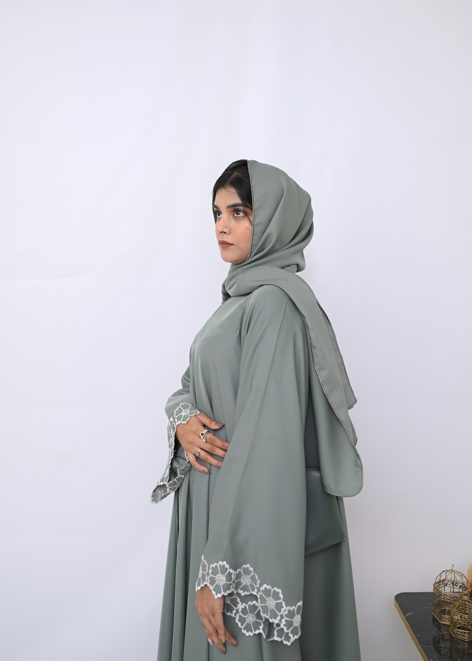 nidha Abaya in Fern green
