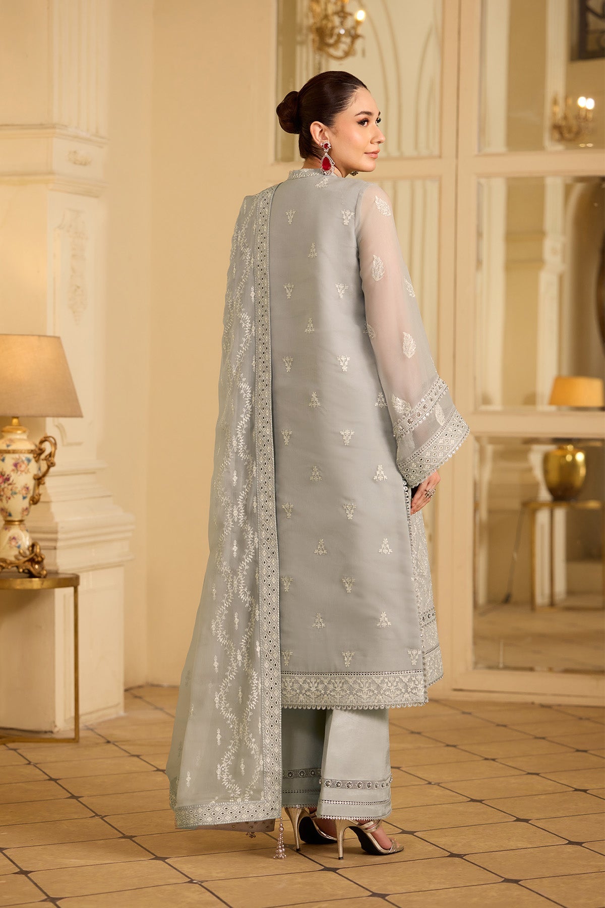 Luxury Festive Formals – 2255-Ezza