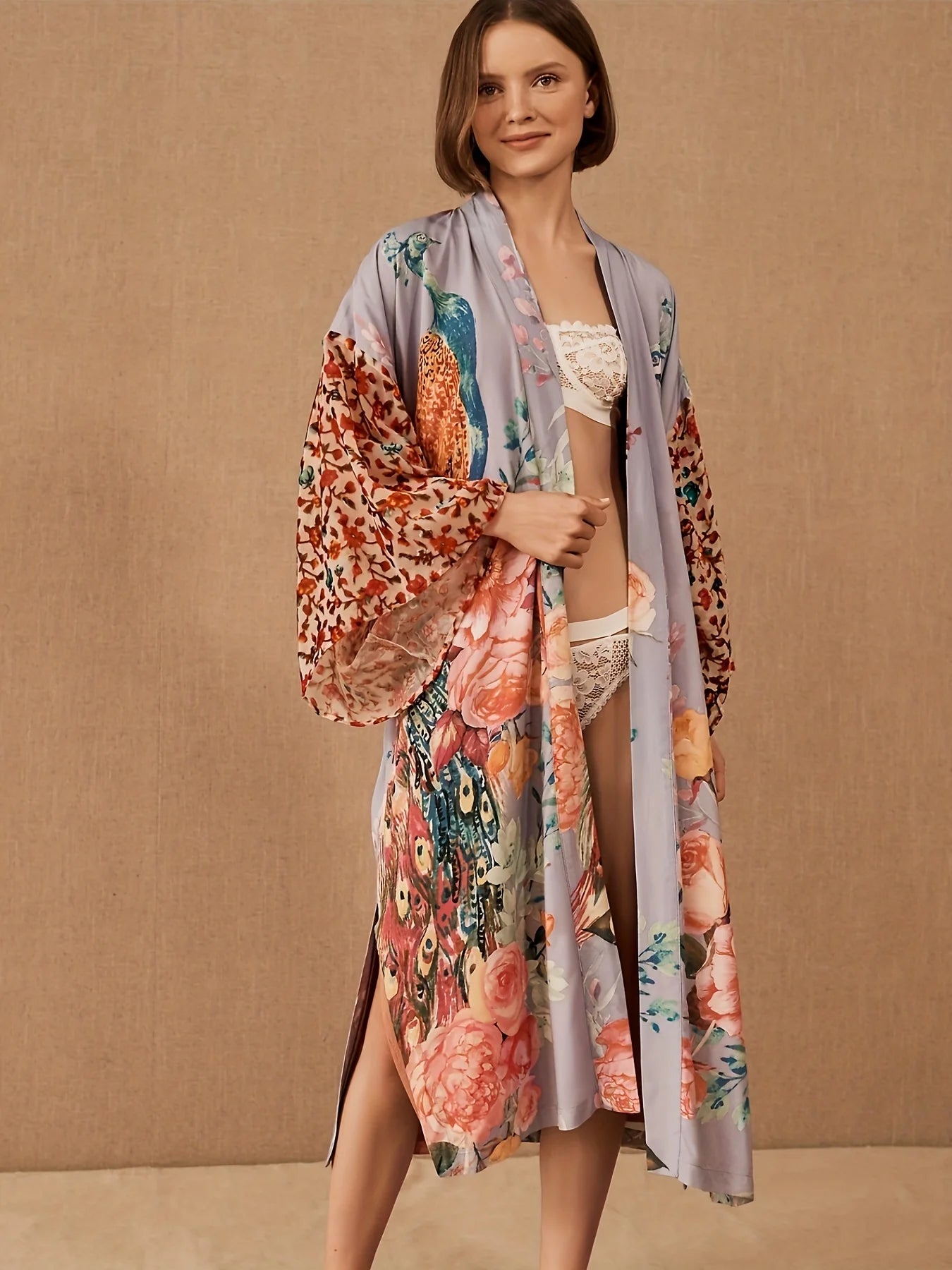 NAOMI BEACH KIMONO