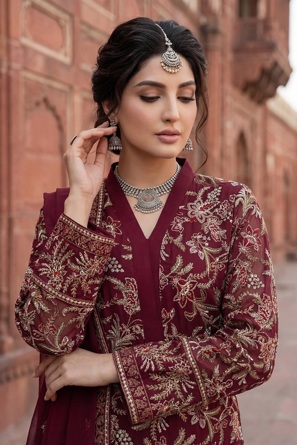 bemberg crinkle chiffon Kurta Set in Maroon