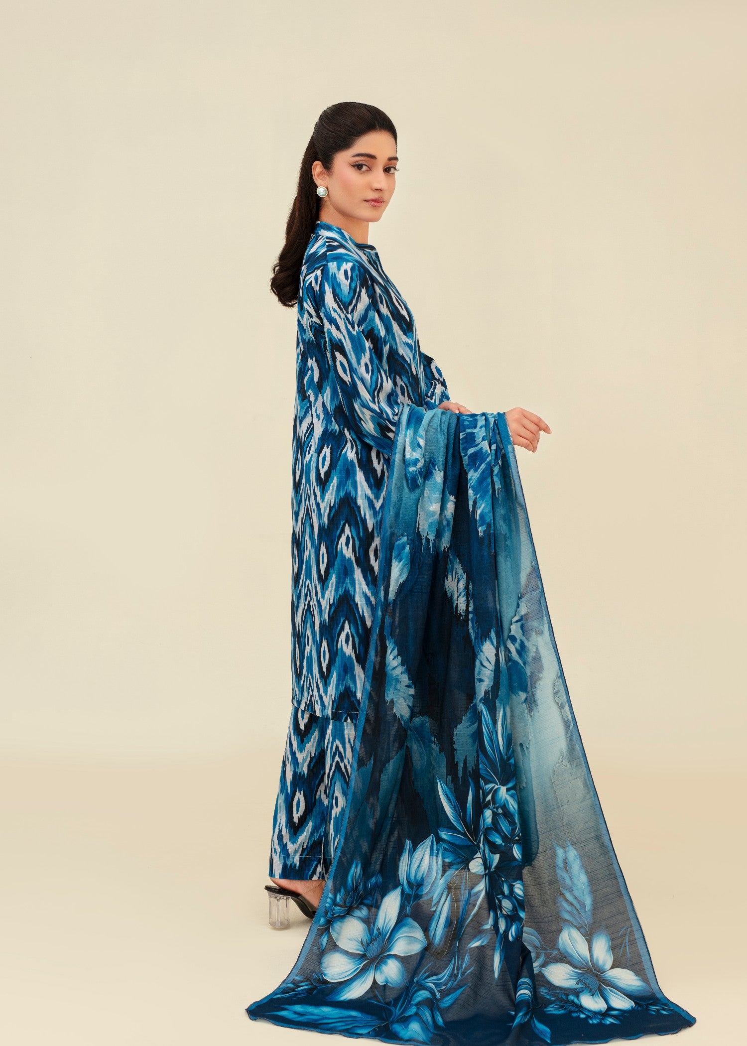 lawn Kurta Set in Cobalt blue