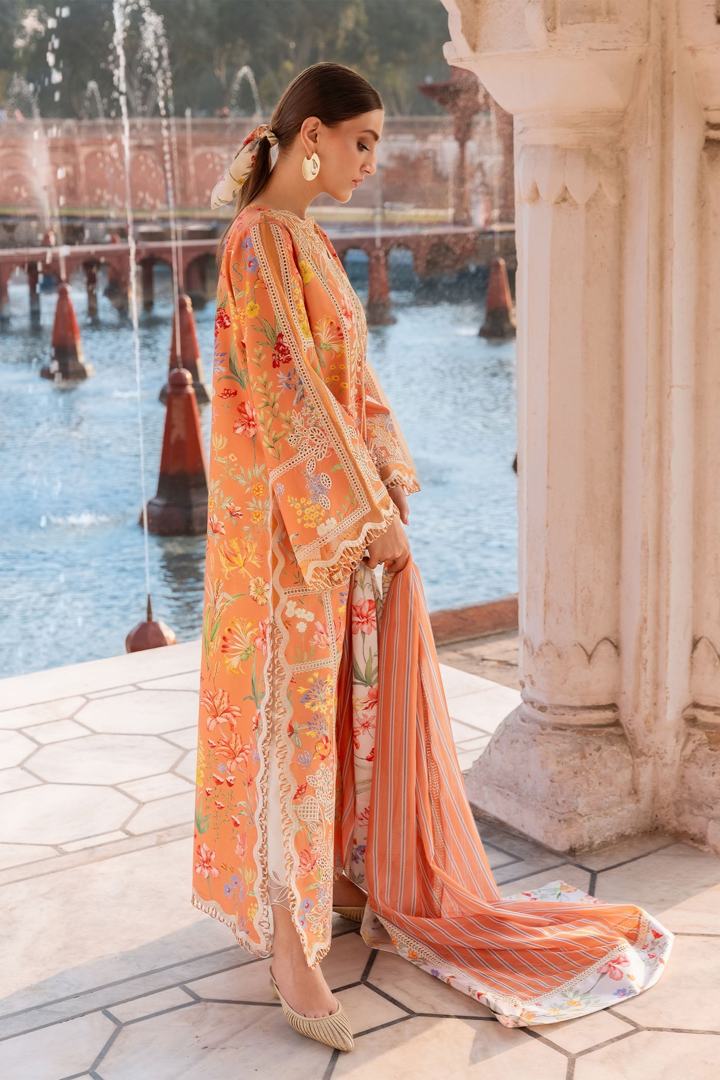 Flow Luxury Lawn – A SUMMER DANCE - D2A