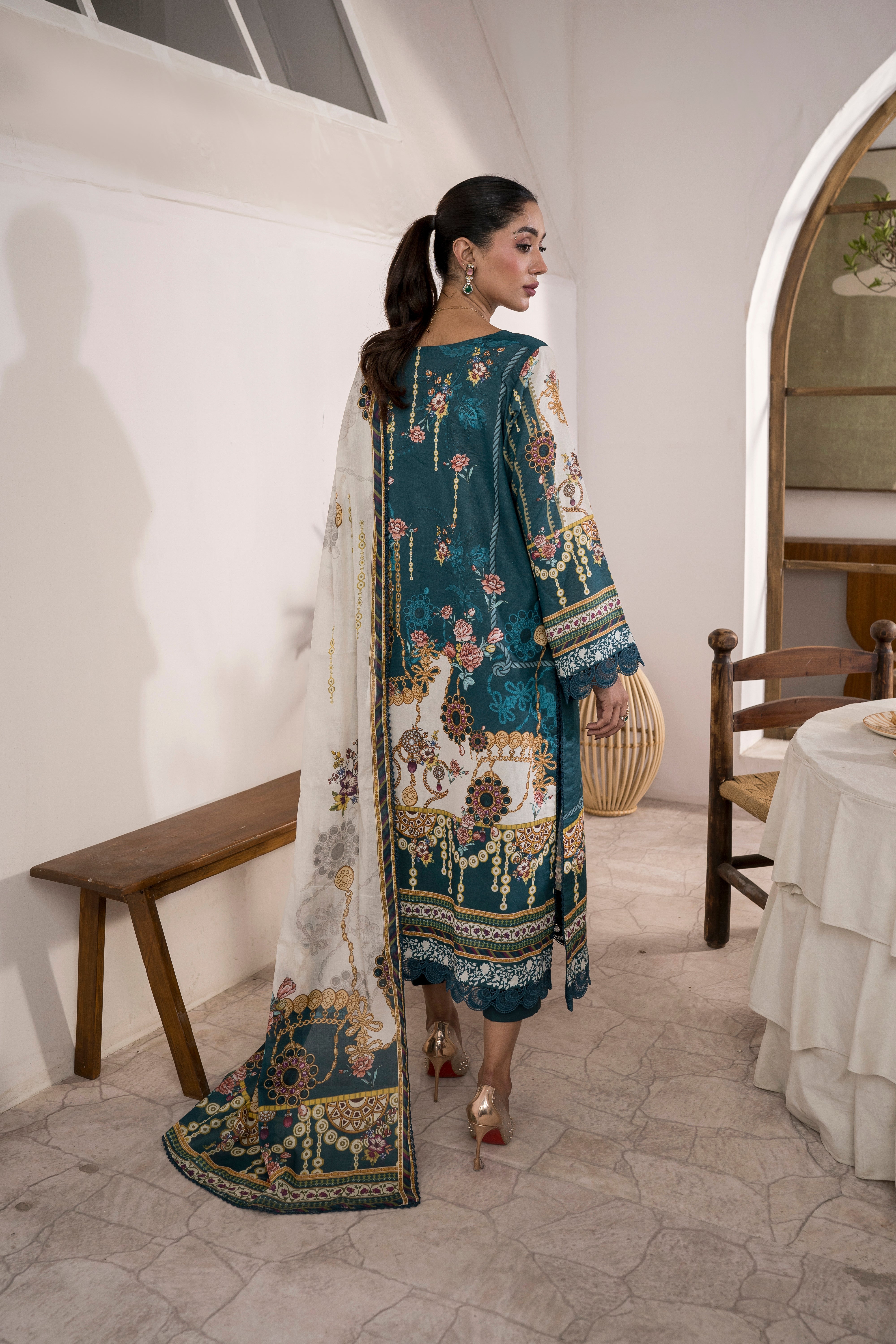 Summer Lawn – D156