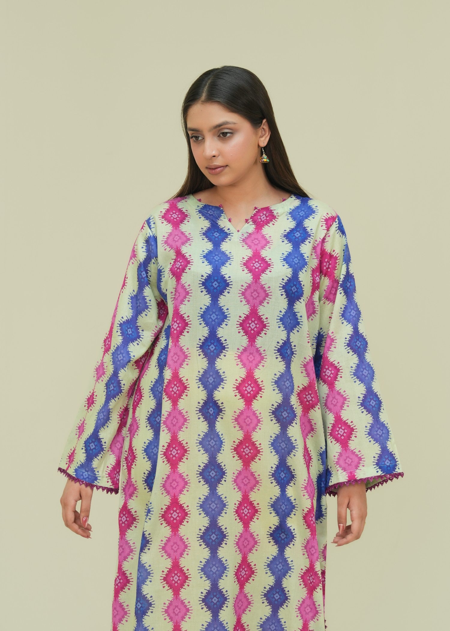 lawn Kaftan in Off-white