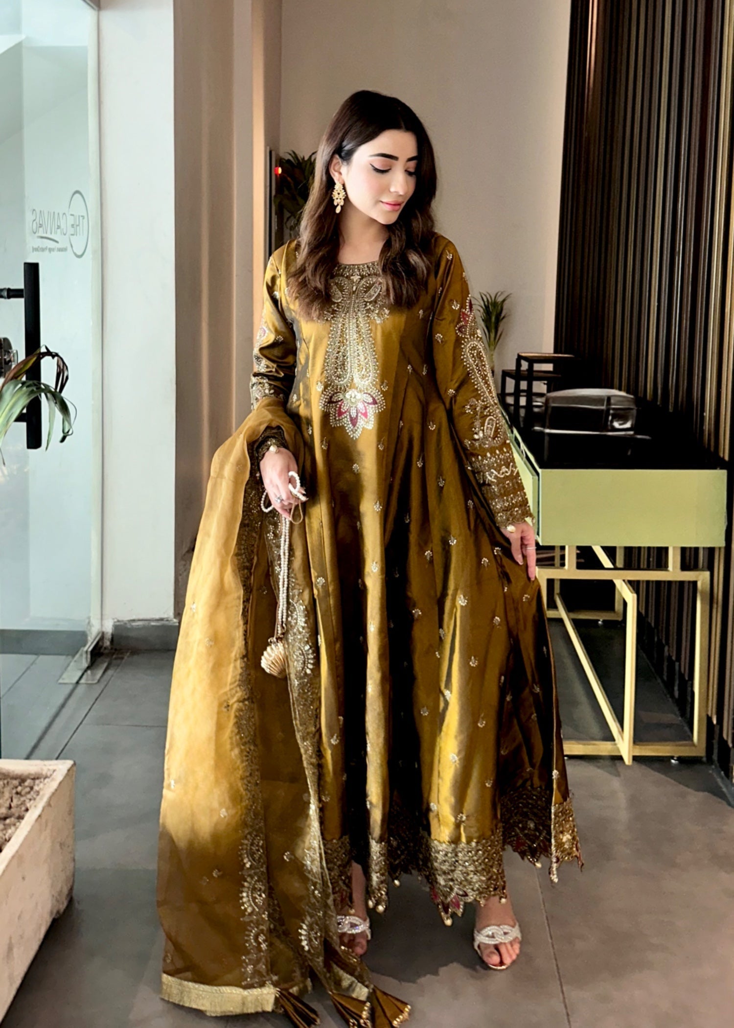 silk Maxi in Golden brown
