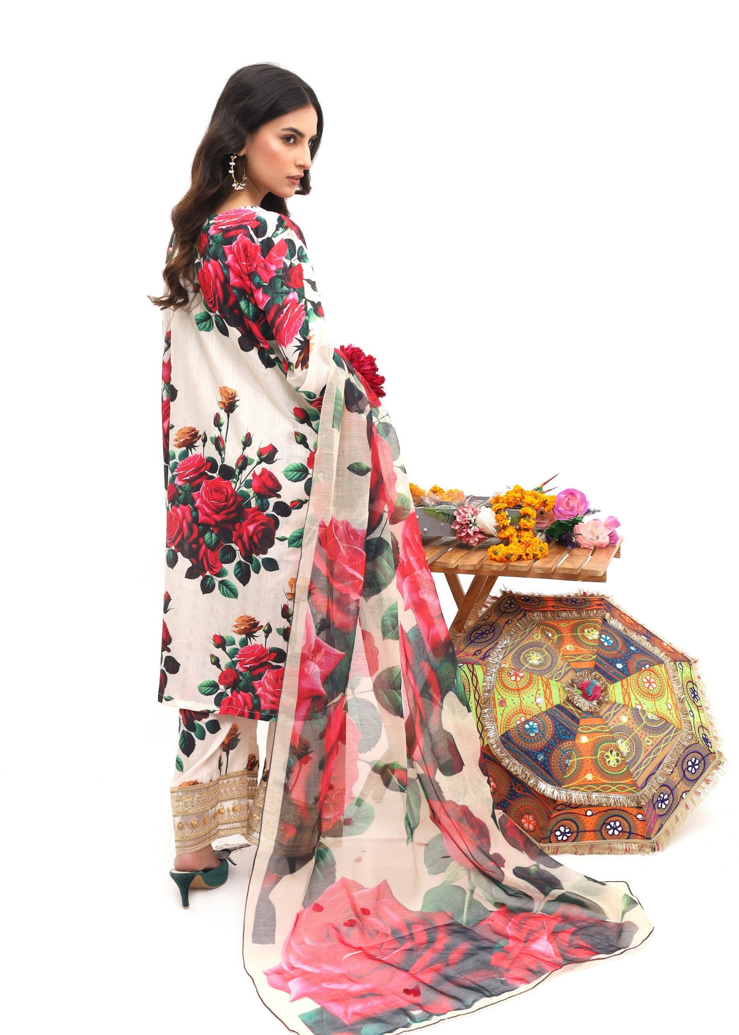 textured lawn Kurta Set in White, multi