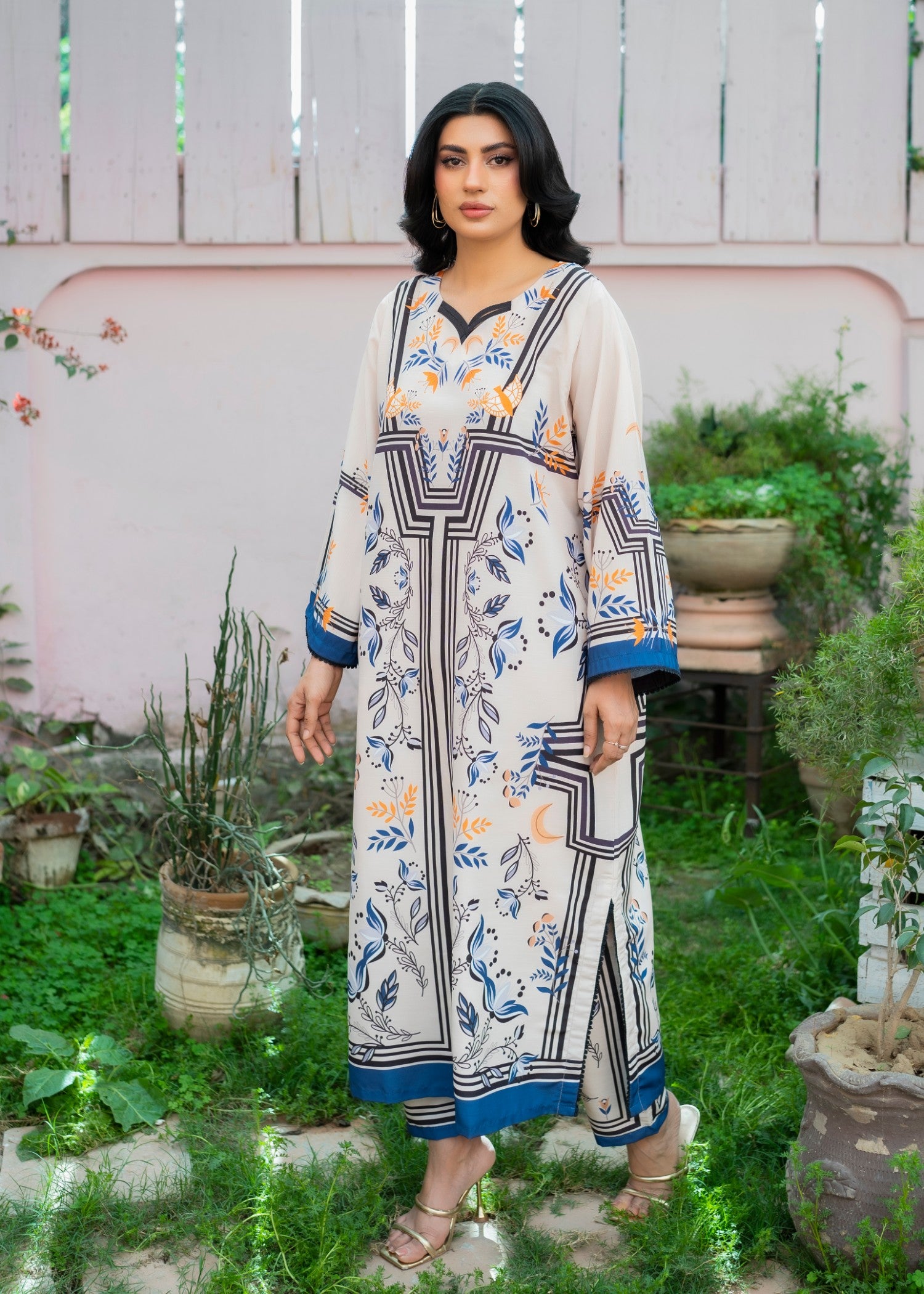 poly lawn Kaftan in Cotton