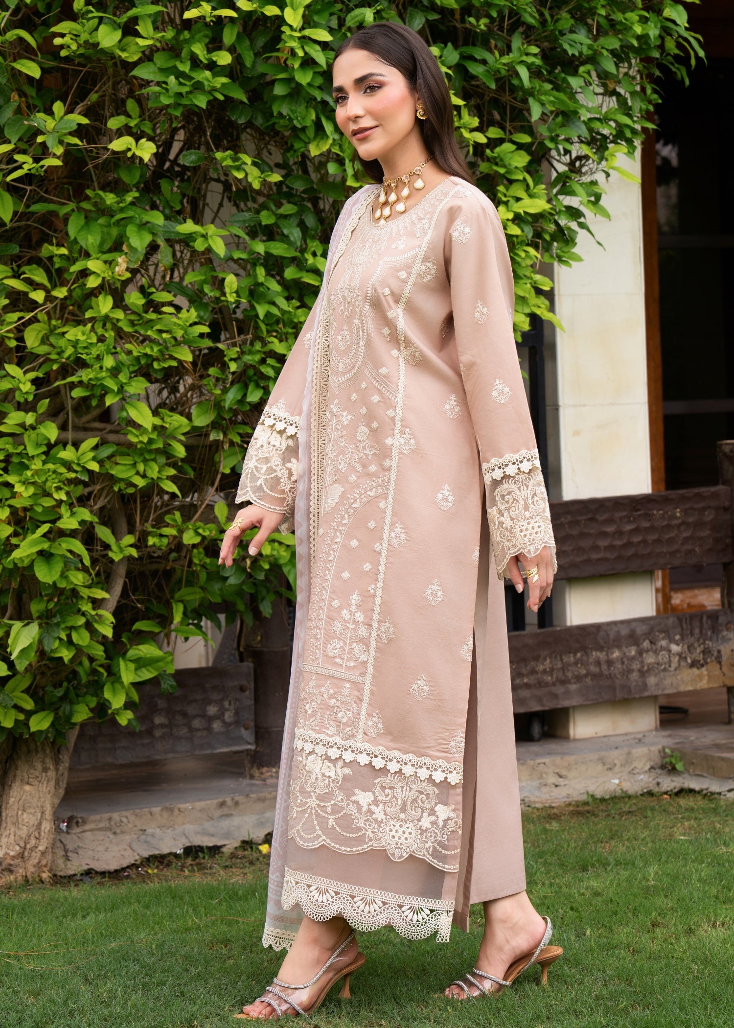 lawn Kurta Set in Rose pink