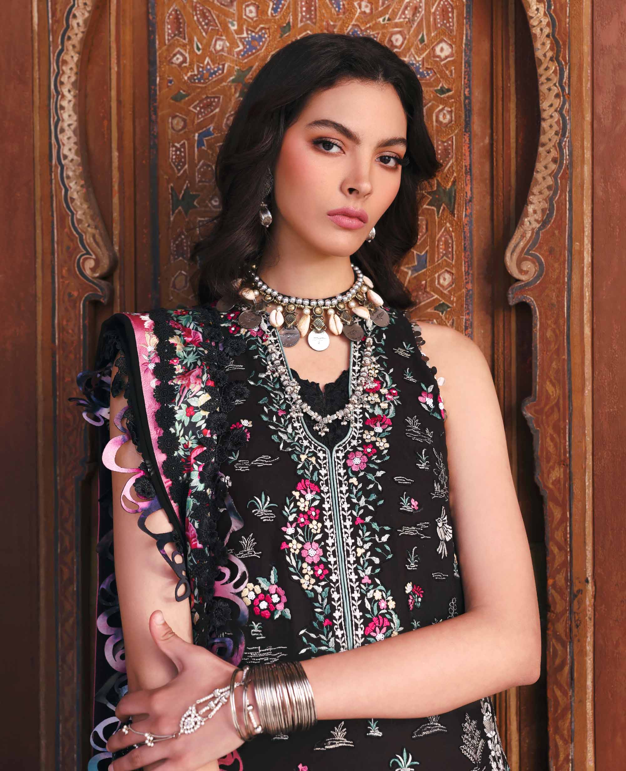 Republic Reine Eid Luxury Lawn – Elia