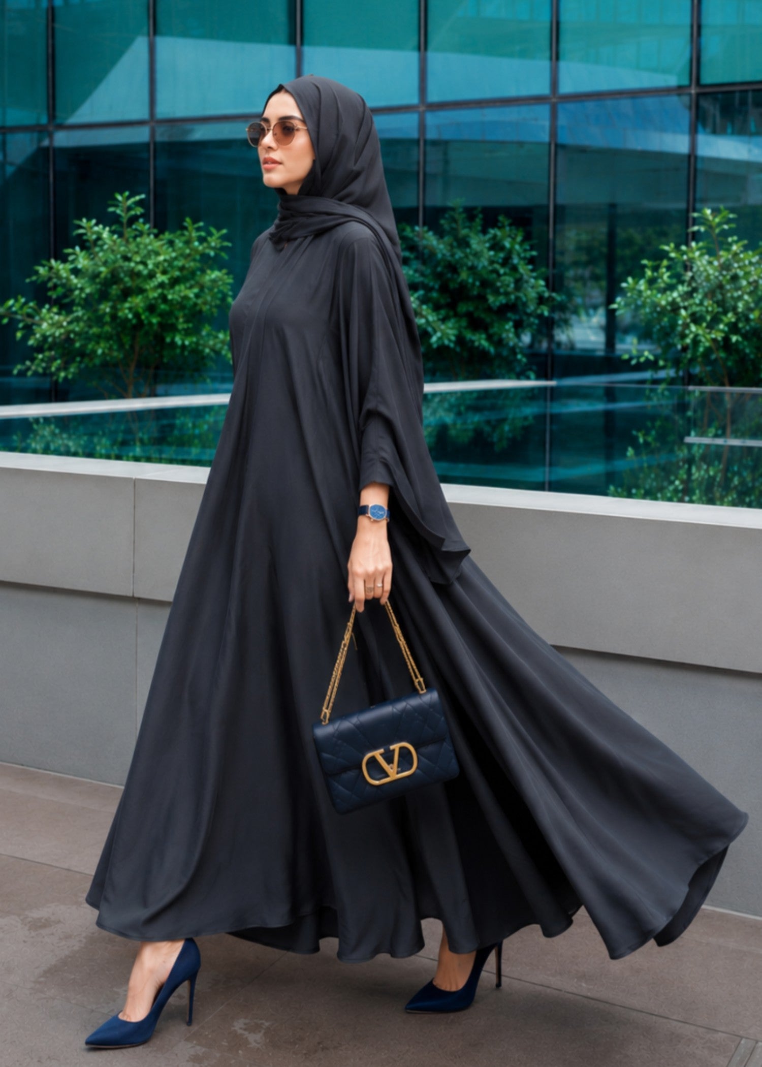nidha Abaya in Steal grey