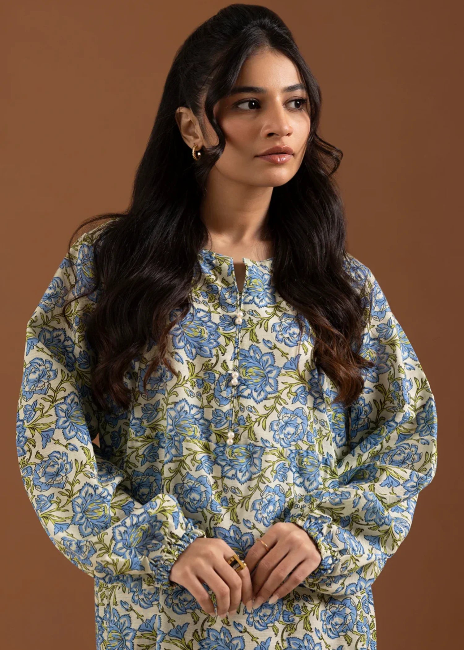khaddar Maxi in Multi