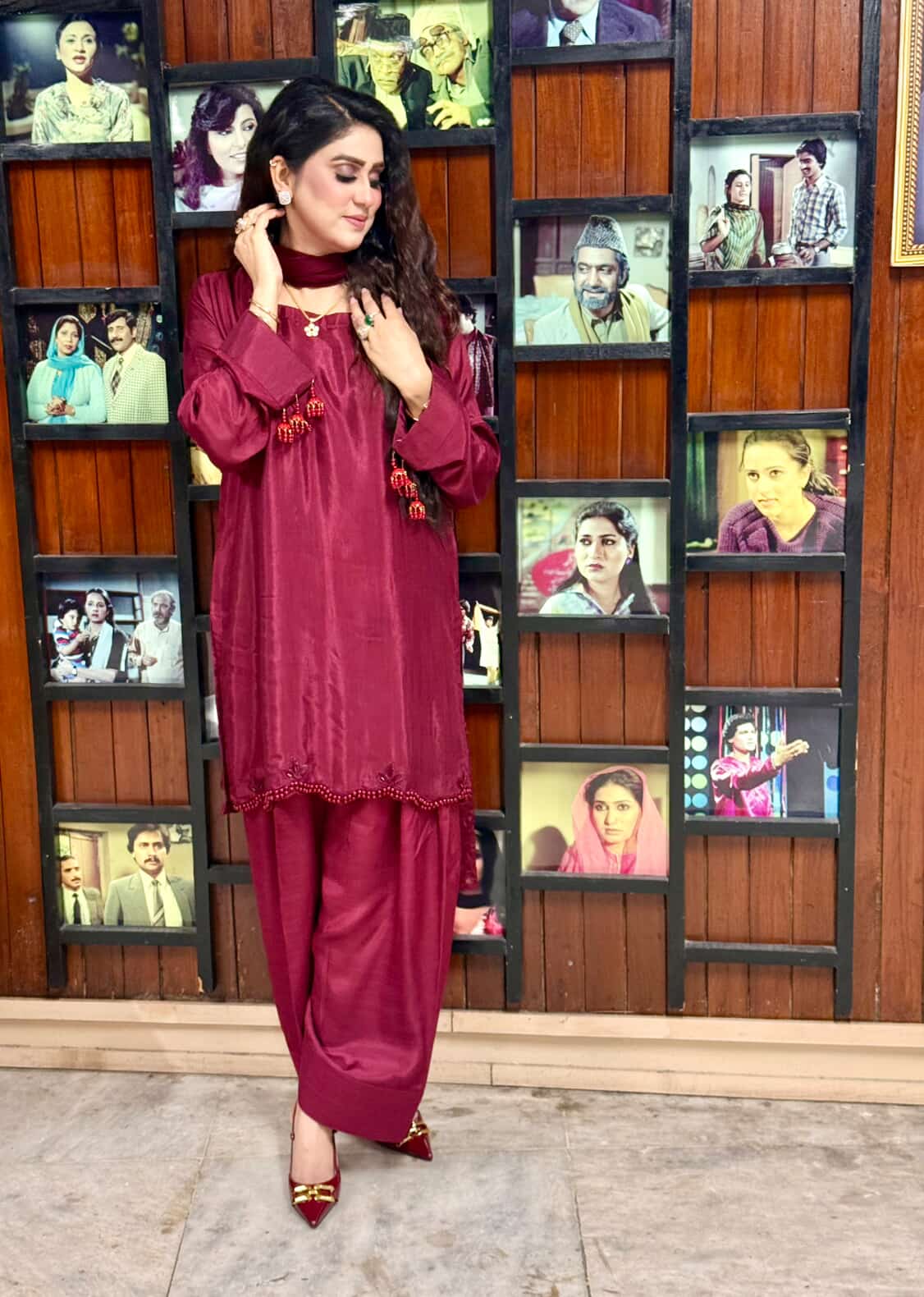pk raw silk Kurta Set in Burgundy