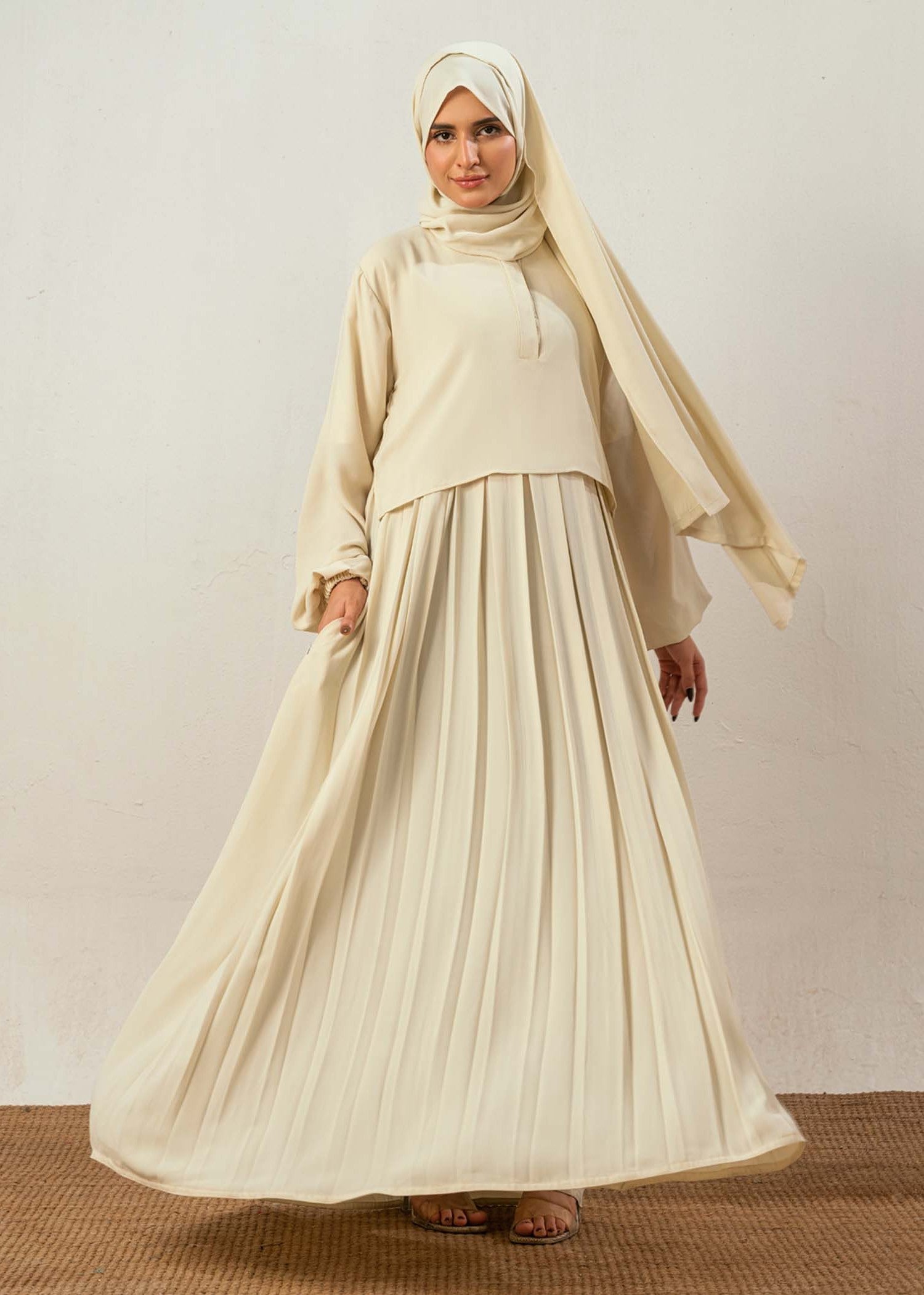 khaddar Abaya in Ivory