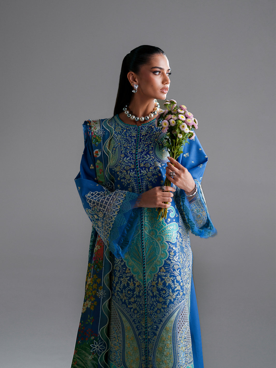 Amour Luxury Lawn – 187-A