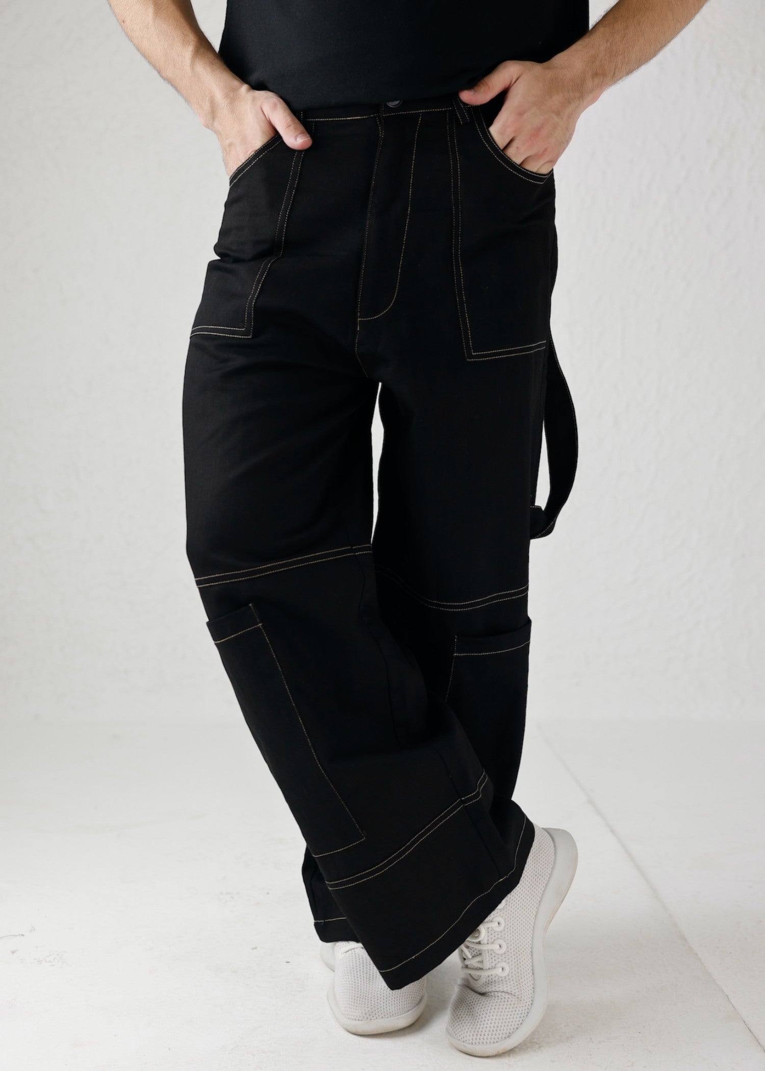twill cotton Trousers in Black by Decuir