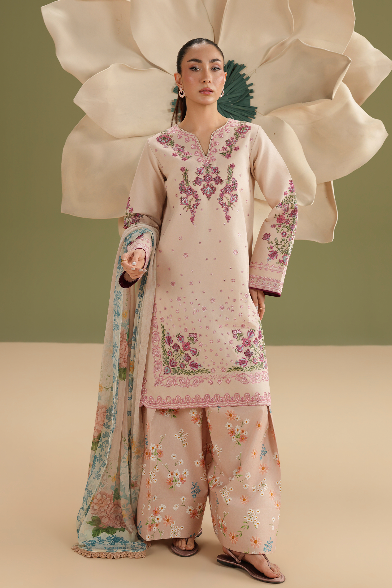 Jahaan Lawn Edit – J-08