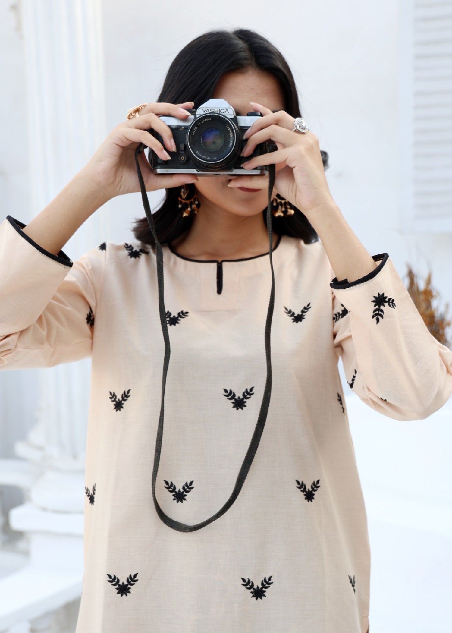 cotton Kurta Set in Black, cream