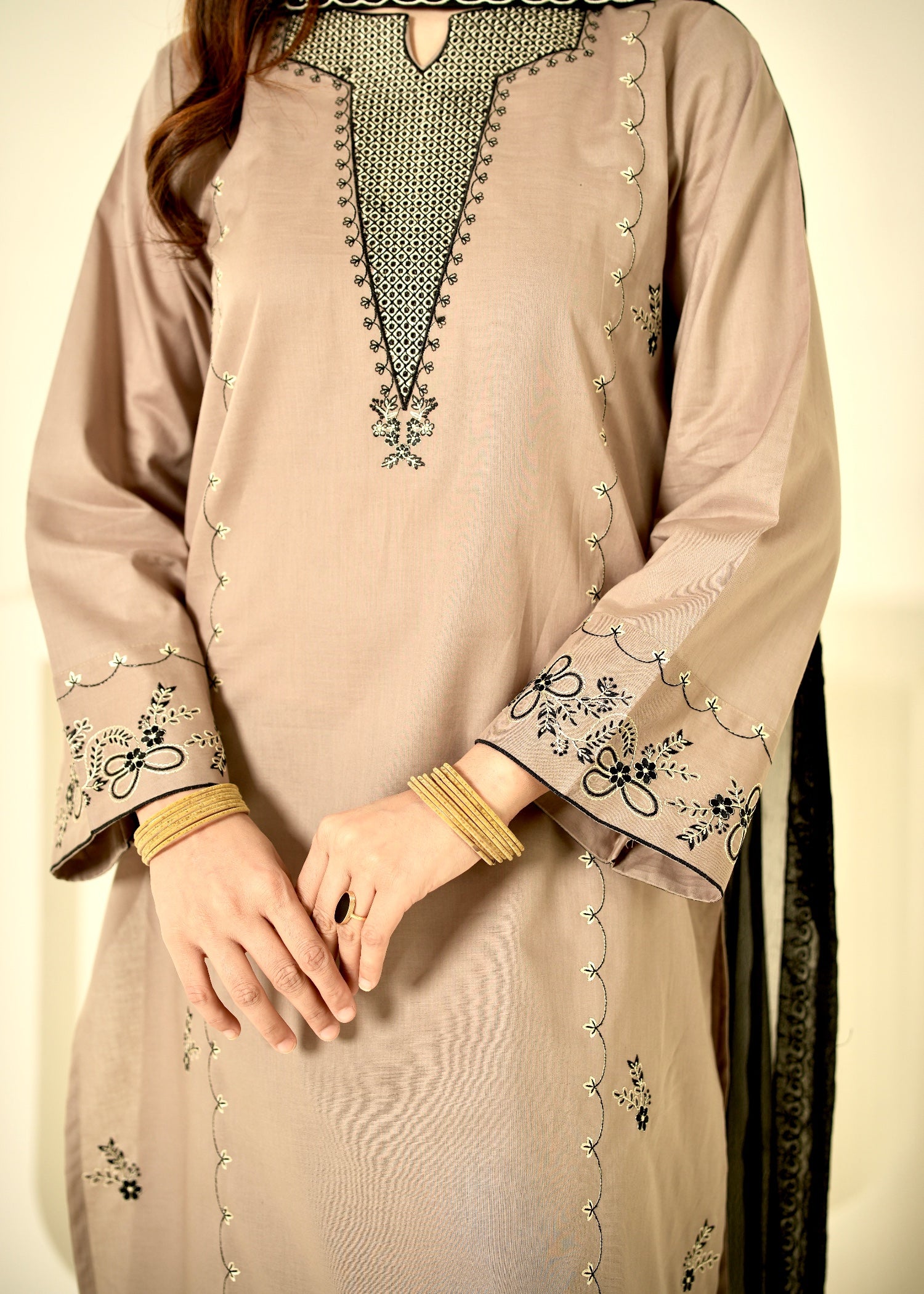 lawn cotton Kurta Set in Grey