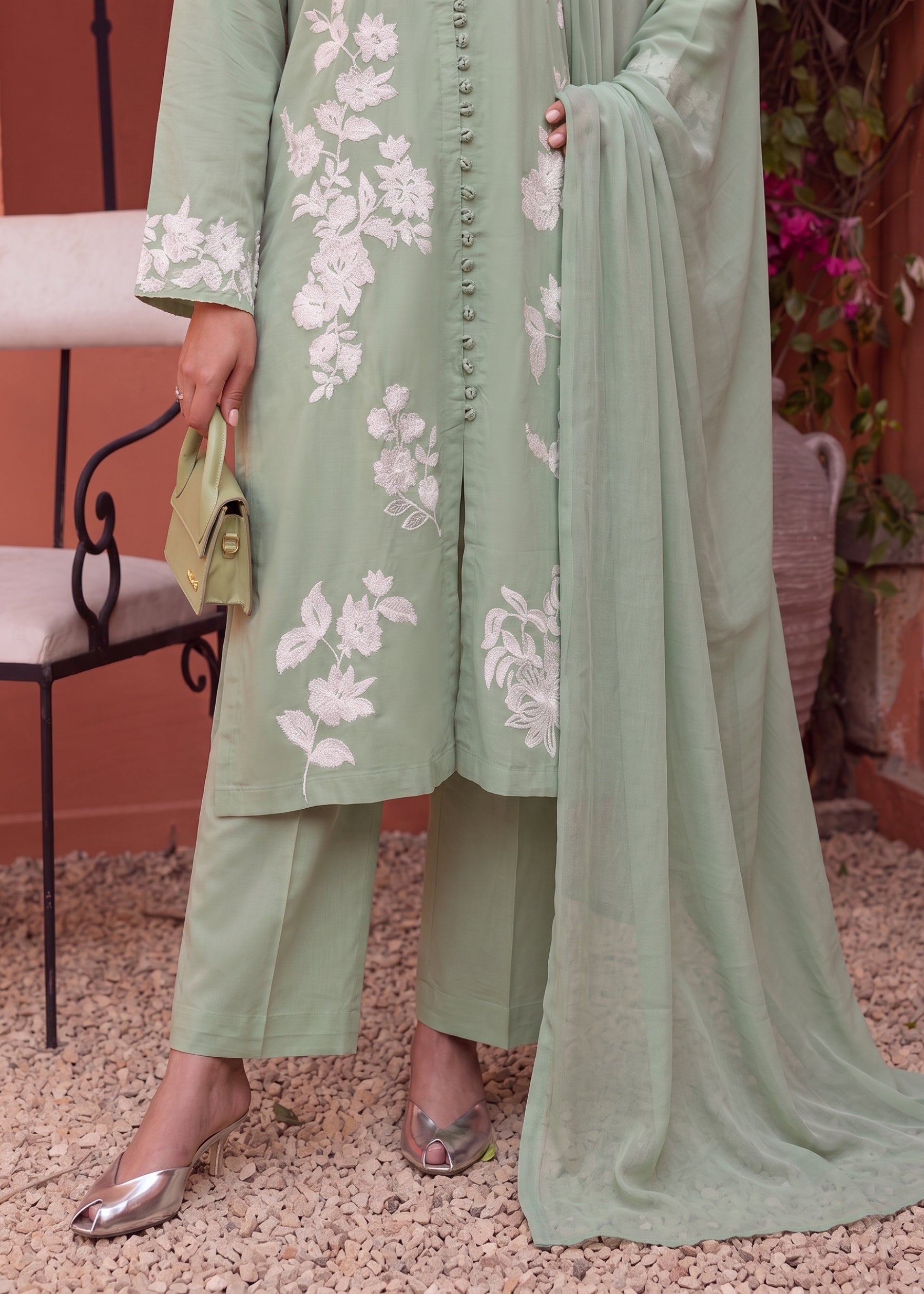 linen Kurta Set in Moss green