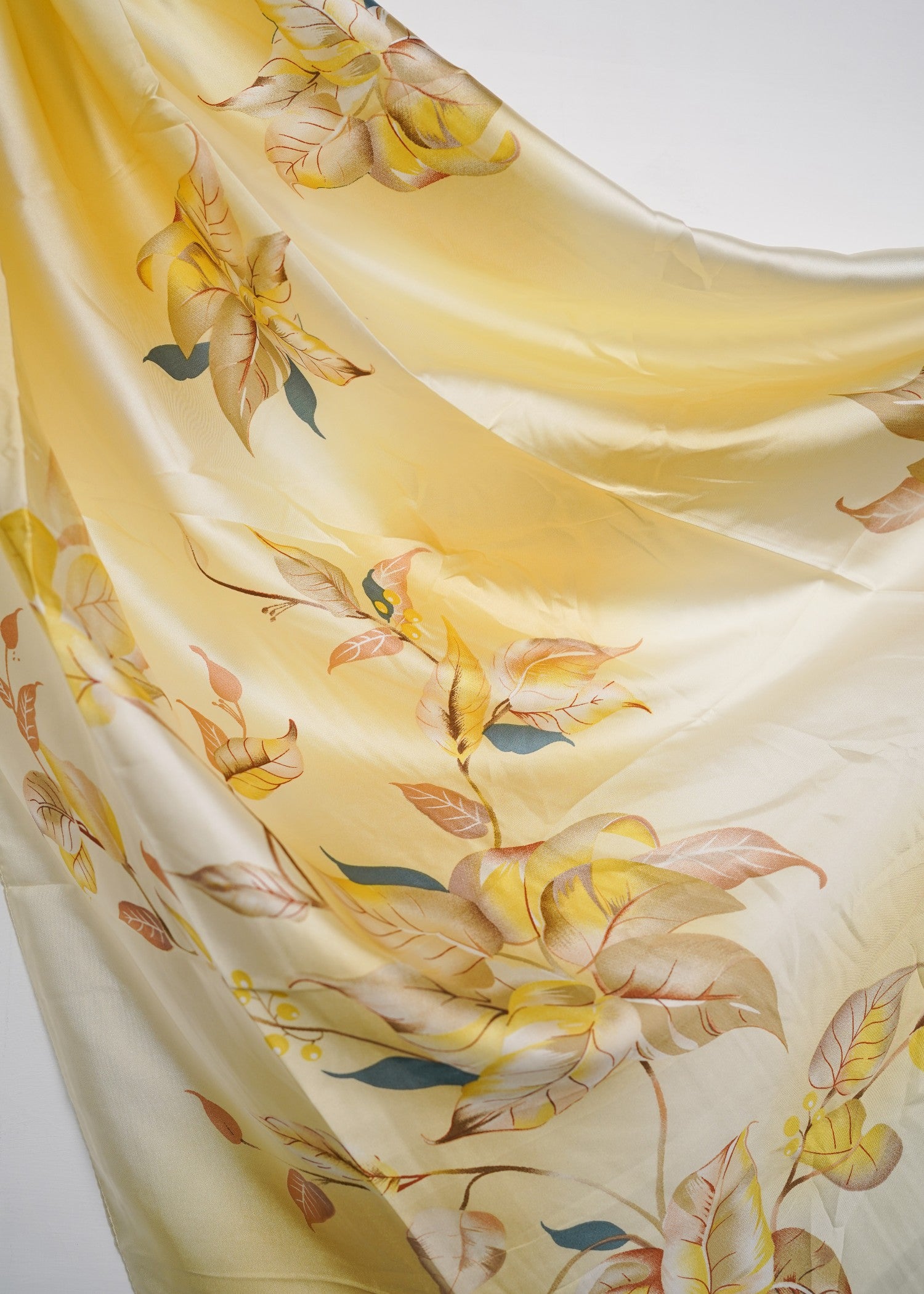 silk Hijab in Light yellow