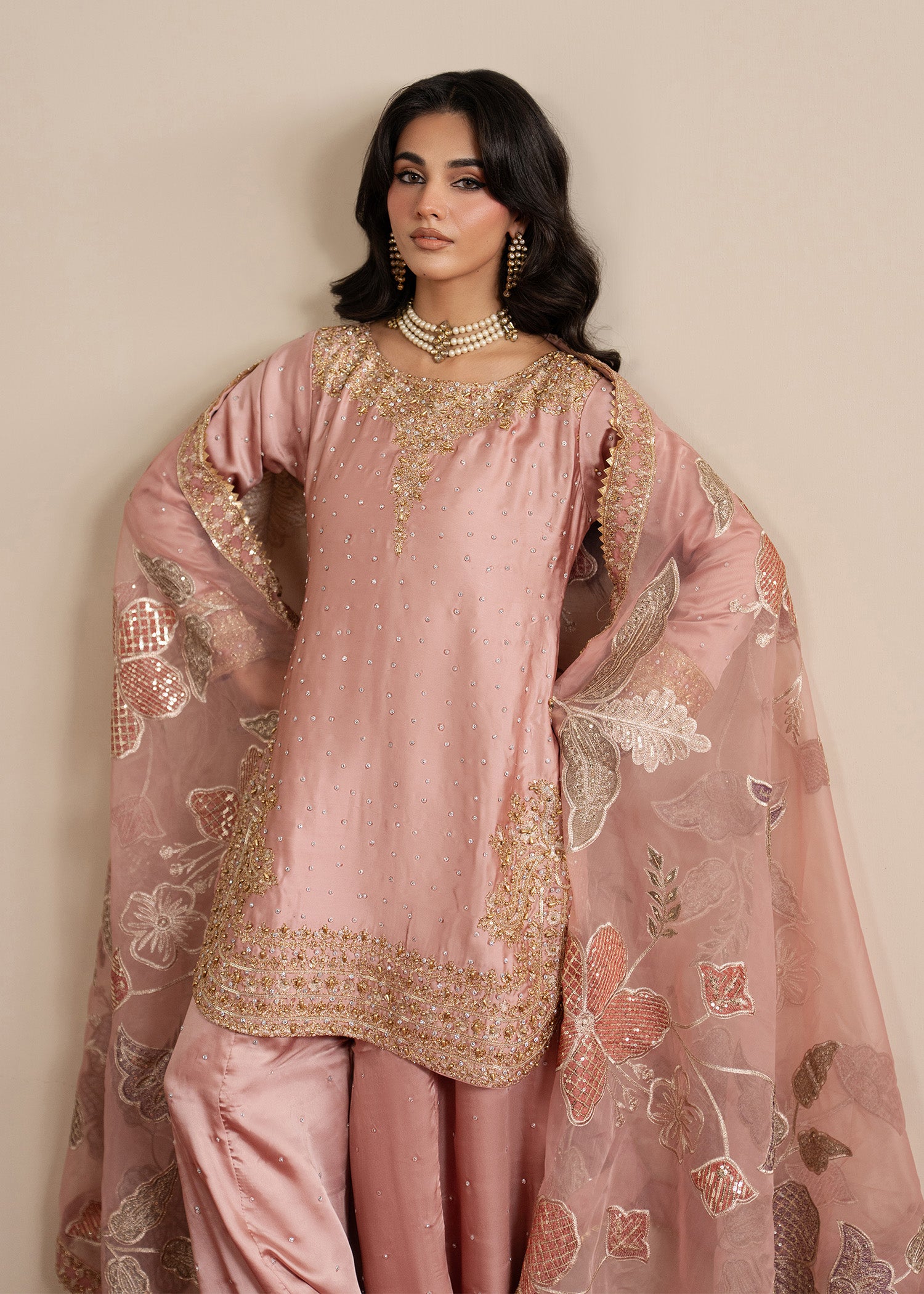 charmuse/shamooz Kurta Set in Pink