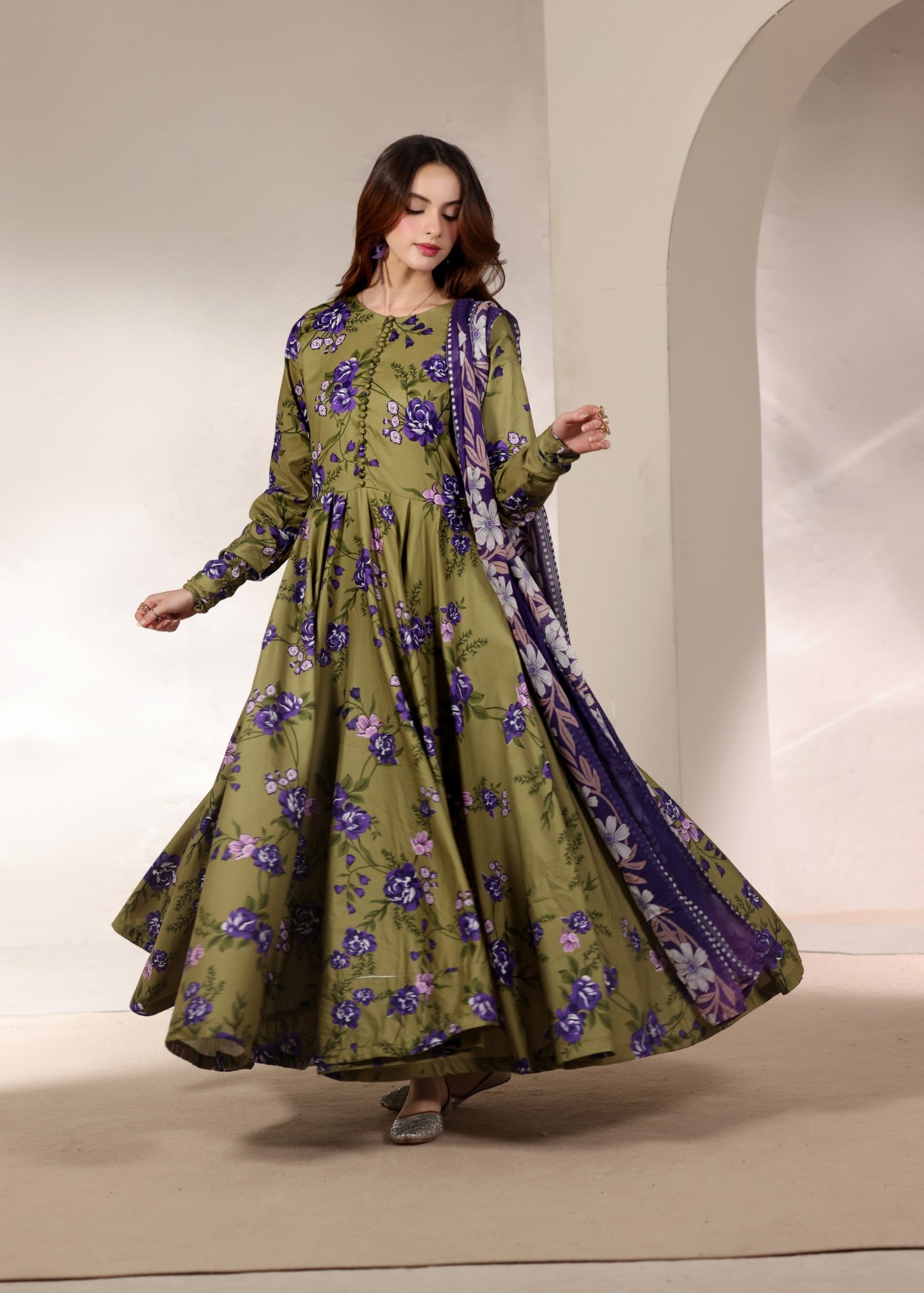 lawn Maxi in Olive green