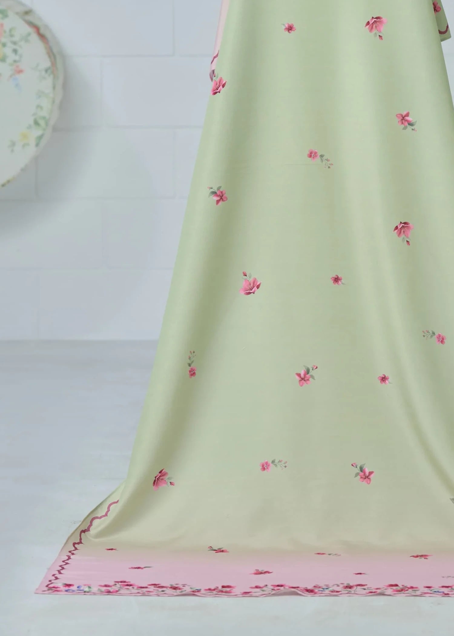 Dupatta in Tea green Color by - Trendy Women Dupatta GRJ9985