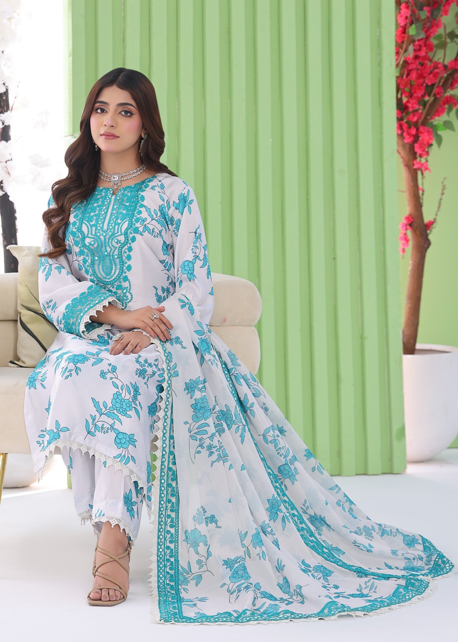 poly silk Kurta Set in Off-white