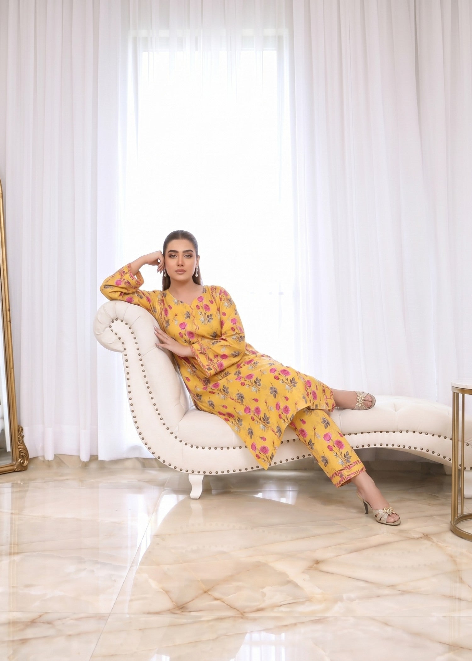 lawn Kurta Set in Sunflower