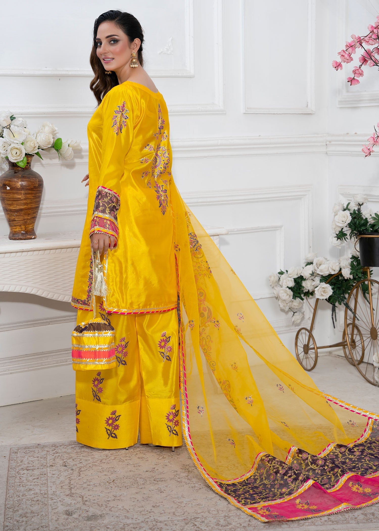 kattan silk Kurta Set in Yellow