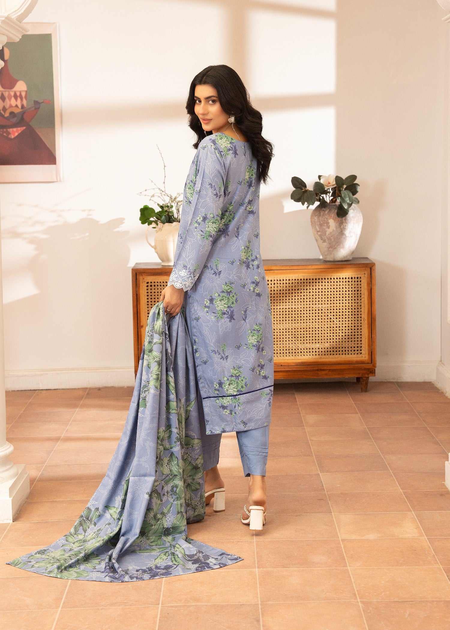 dhanak Kurta Set in Sky blue