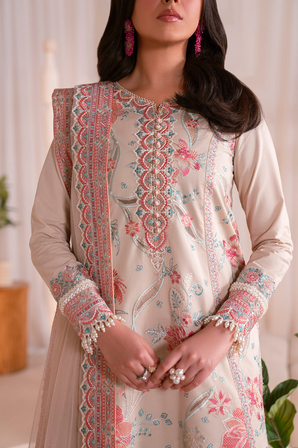 Bloom Poise Lawn Edit – MADELEINE - MSU0683