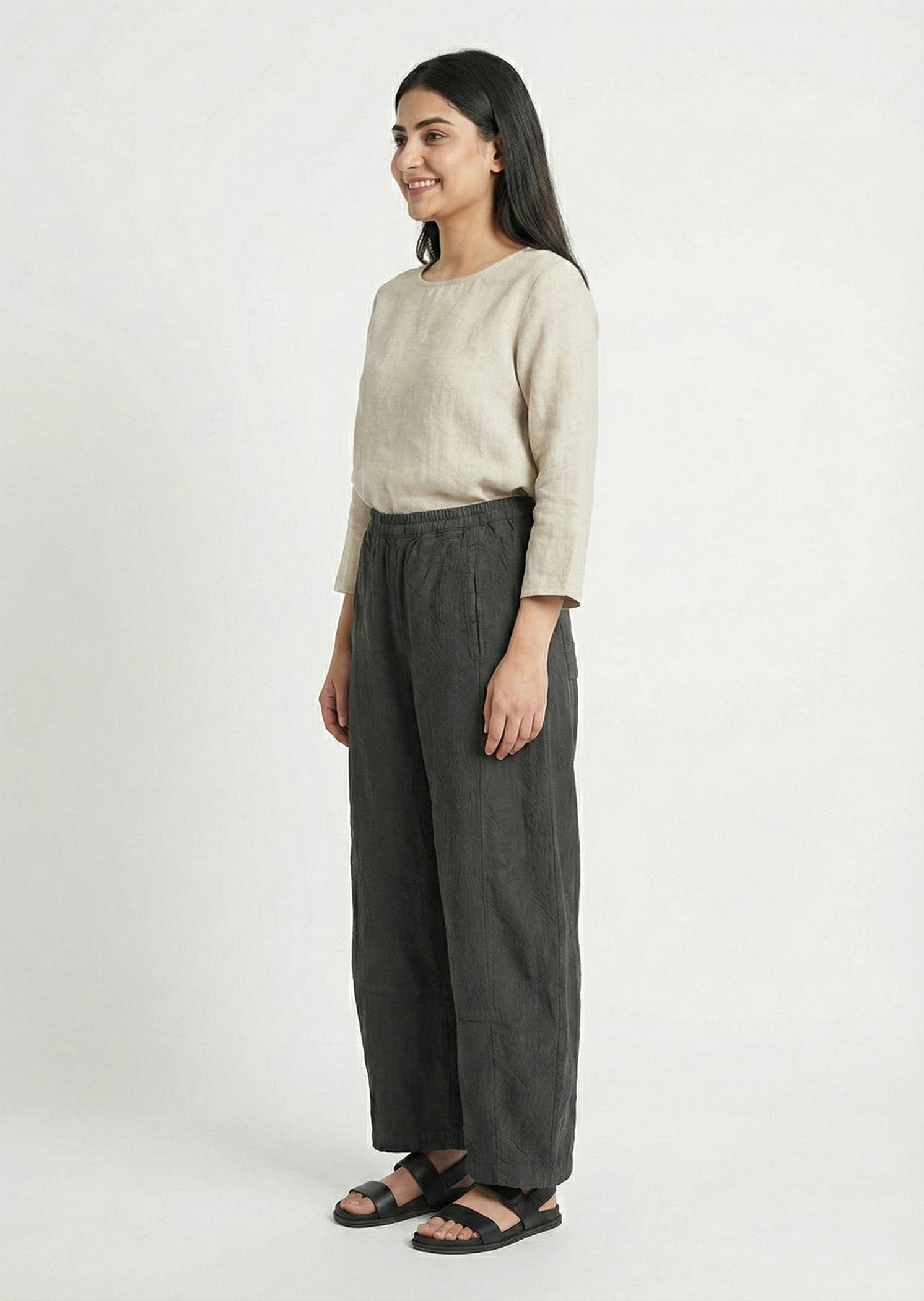 linen Trousers in Grey