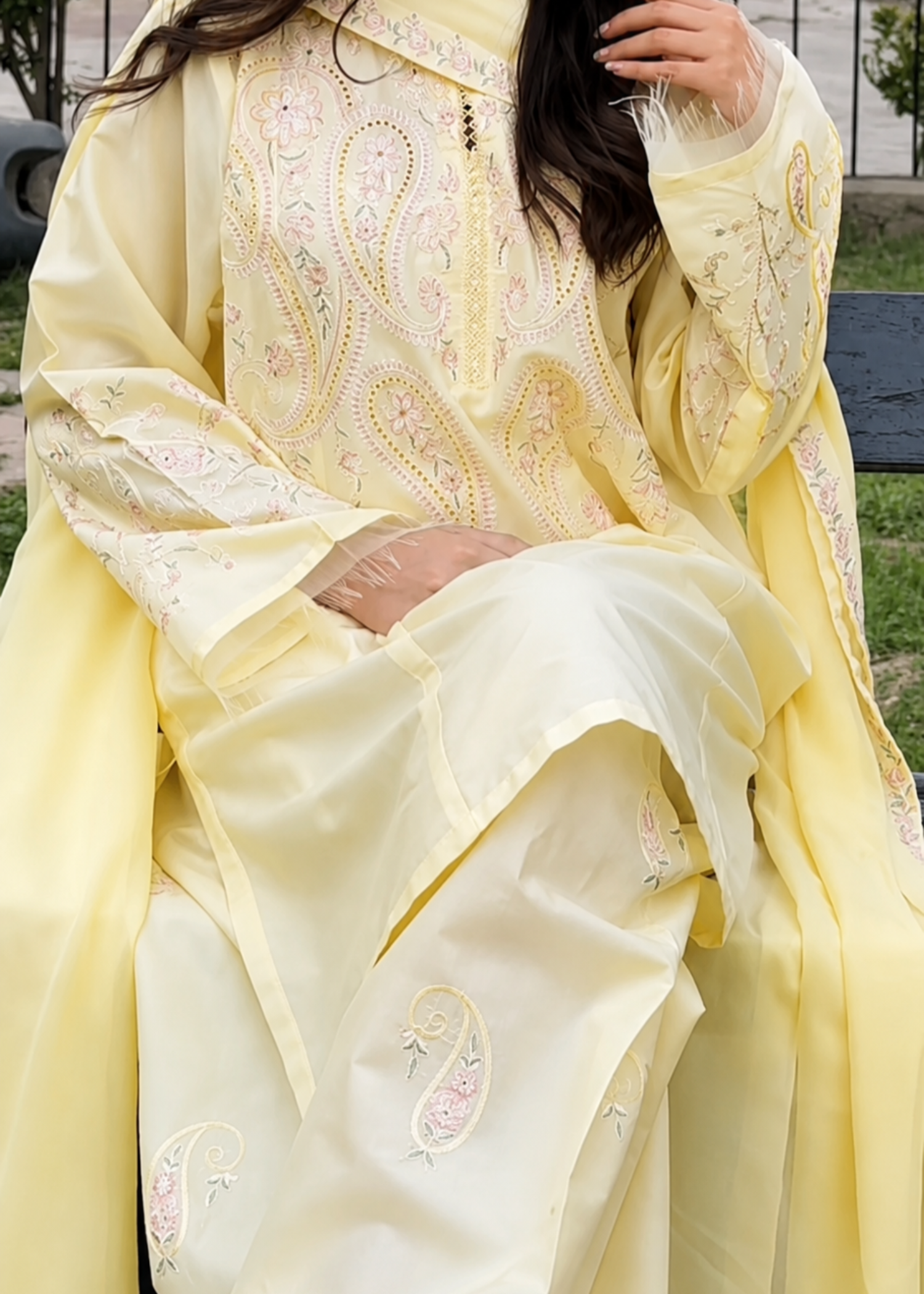 lawn Kurta Set in Light yellow
