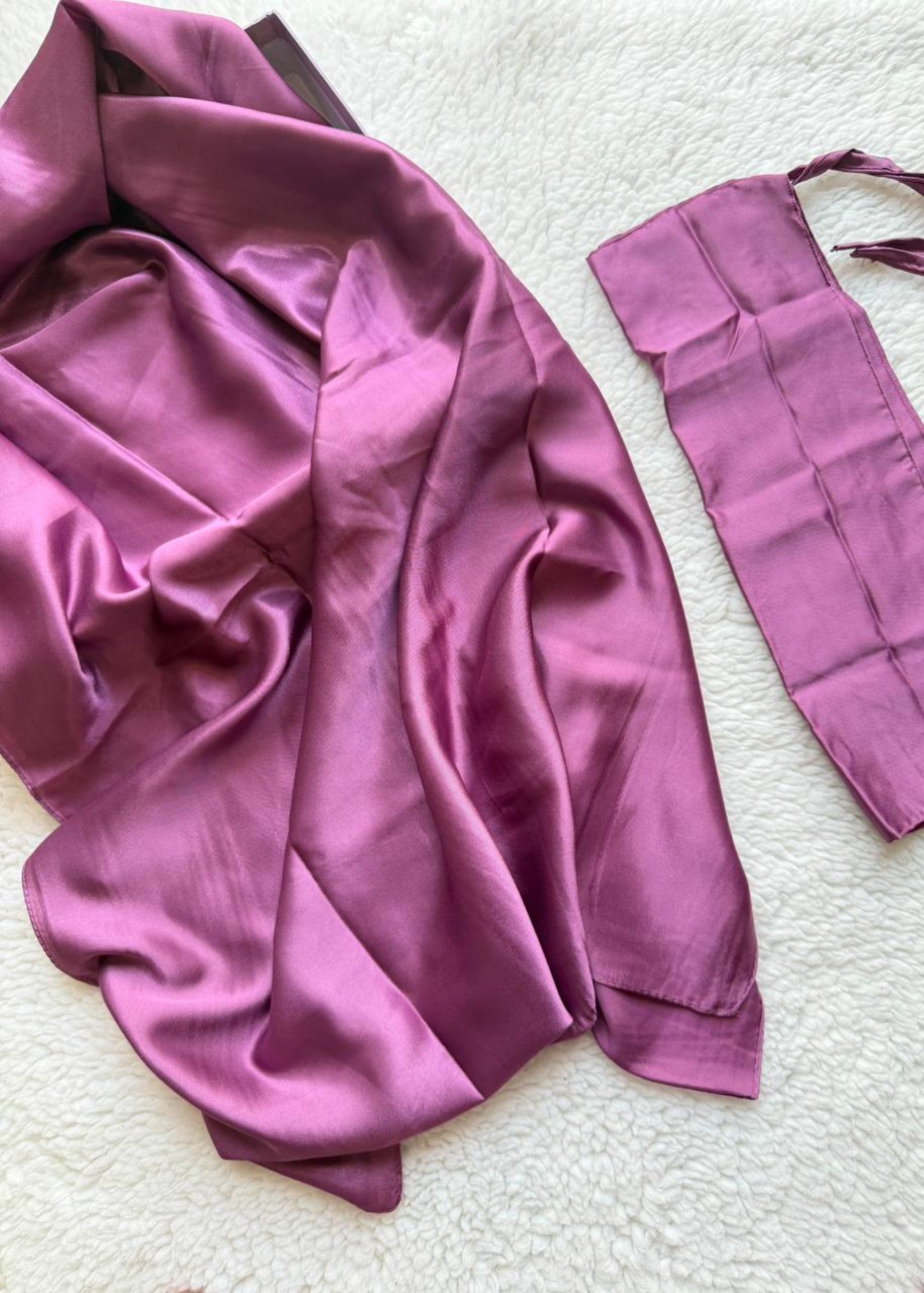 satin silk Veil in Red violet