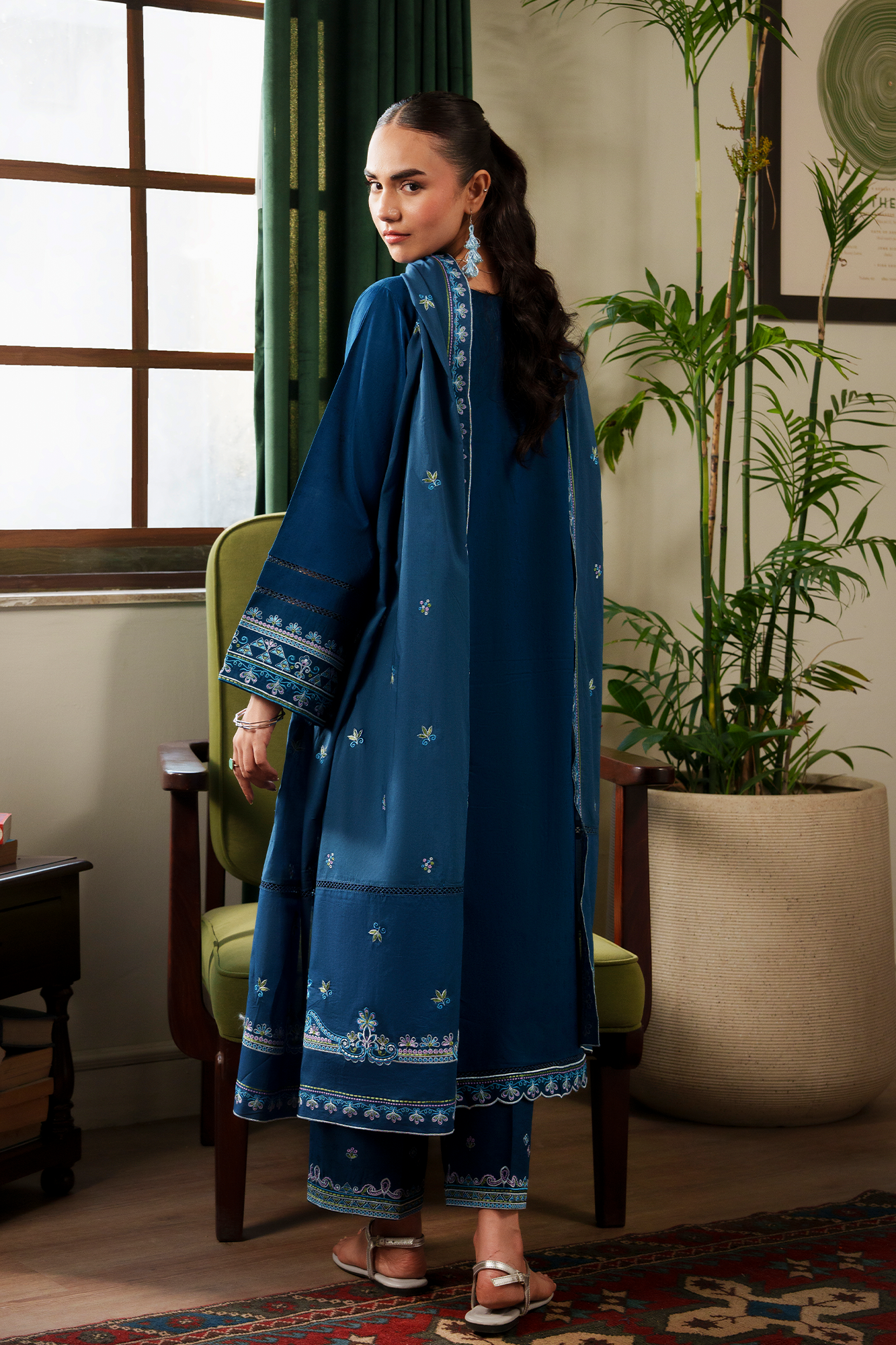 Pret Eid Edit RTW – Zareen