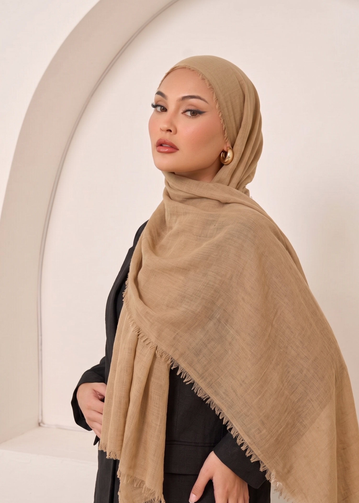 lawn Hijab in Camel brown