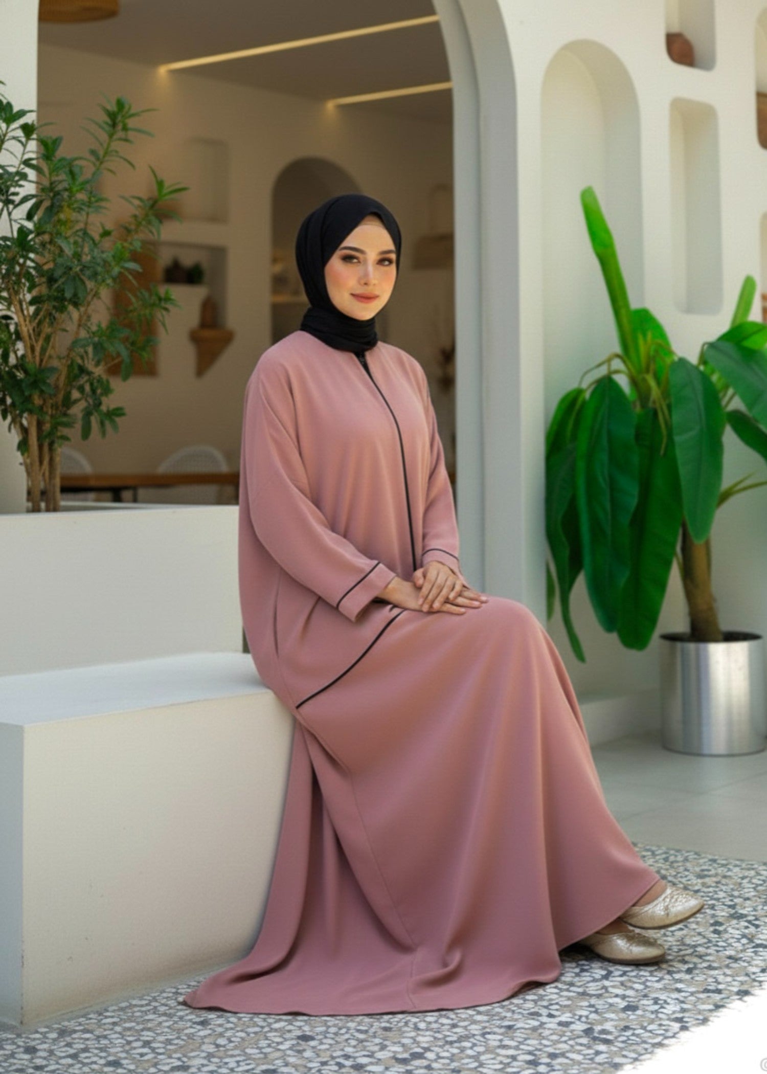 nidha Abaya in Cotton candy pink