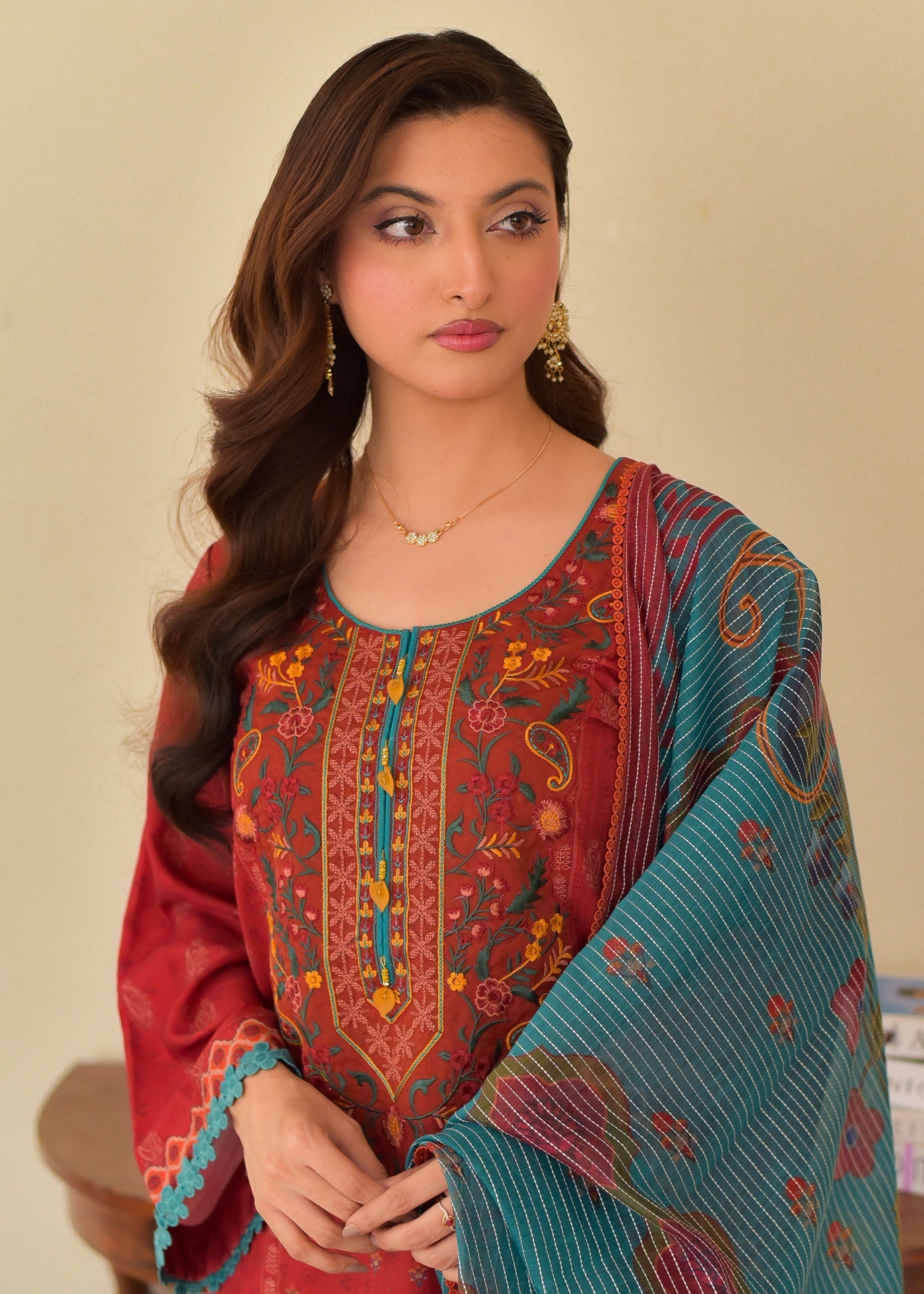 slub cambric Kurta Set in Red