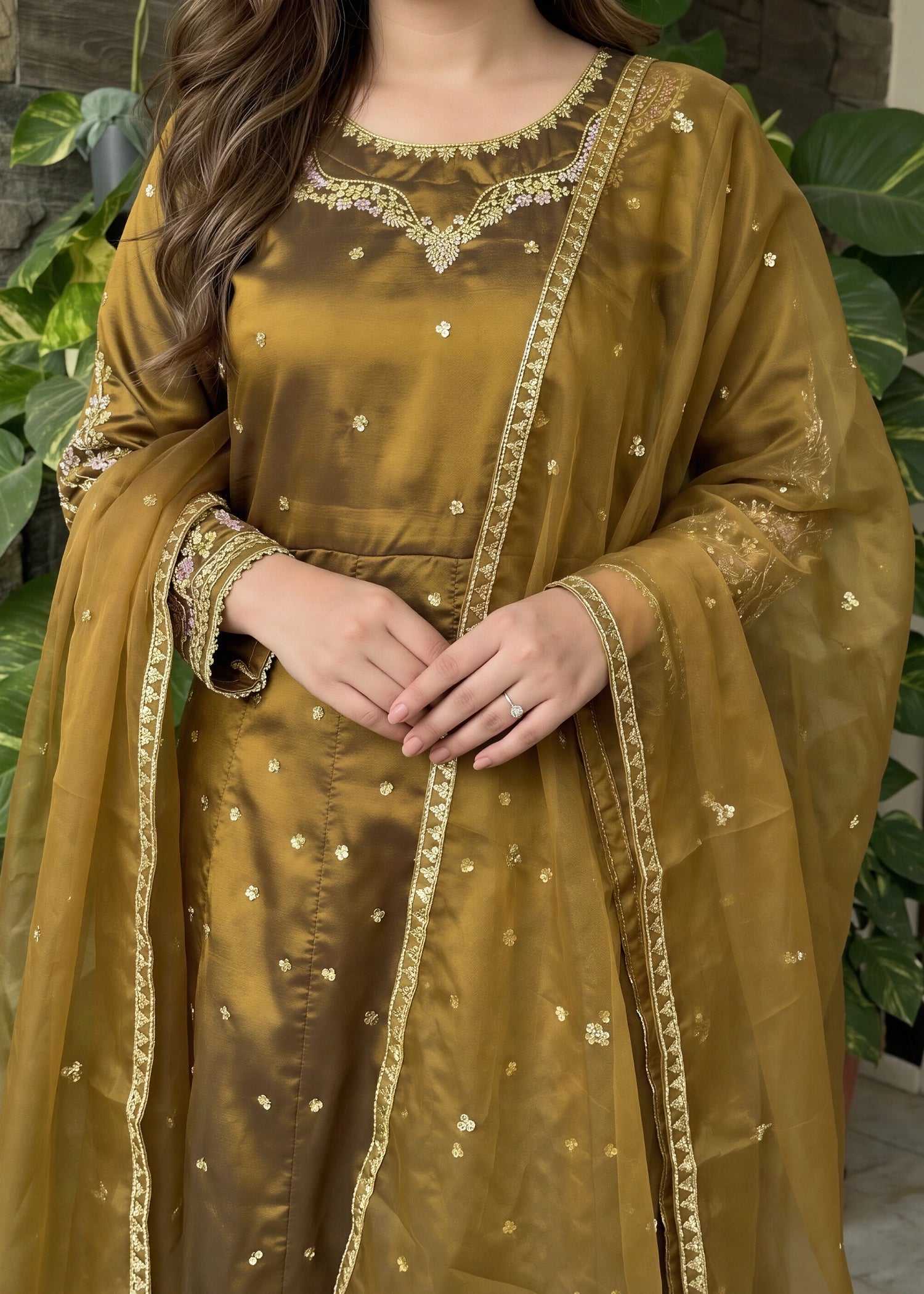 silk Maxi in Olive green