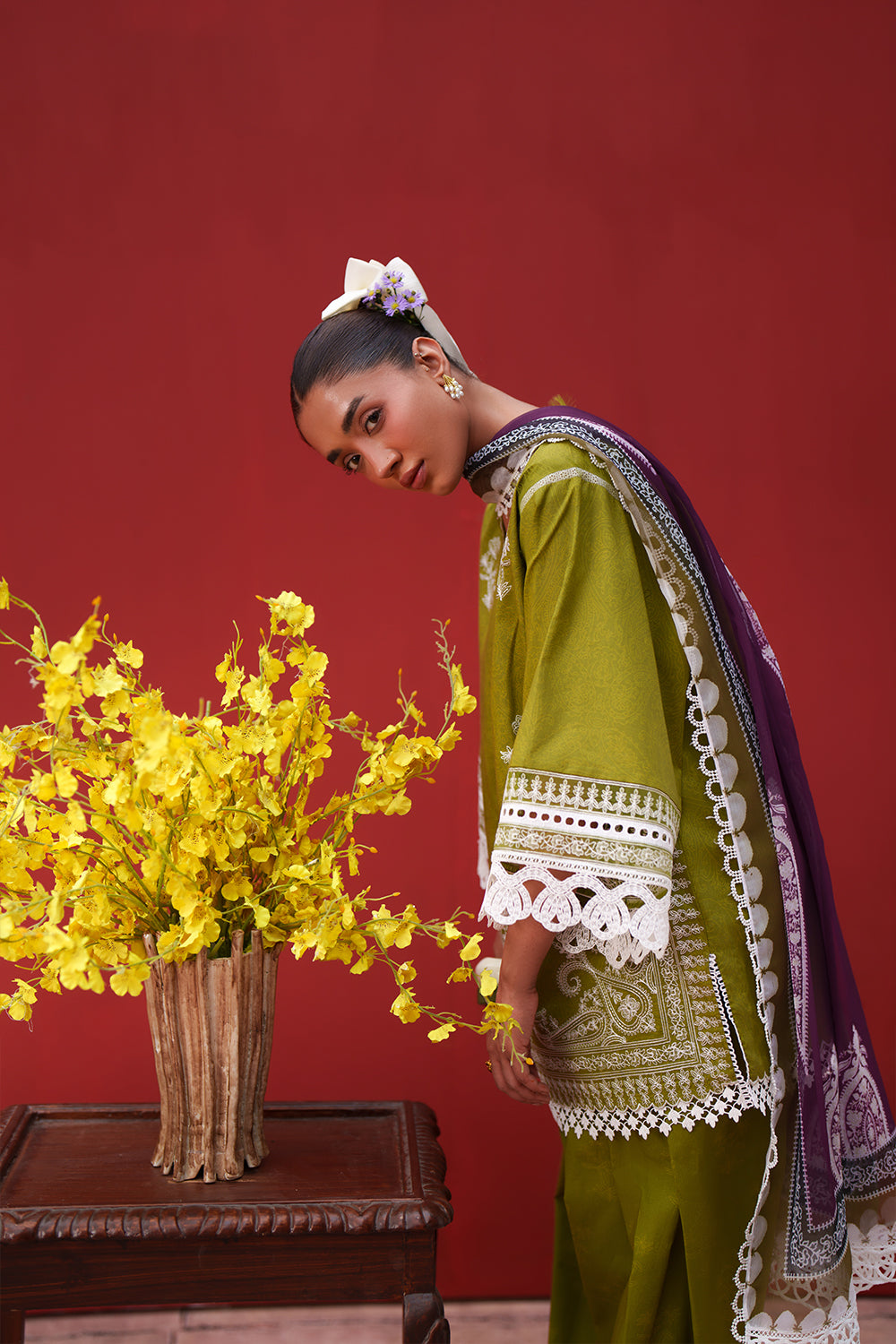 Laanem Luxury Lawn – NERAYA-A-SRL26-07