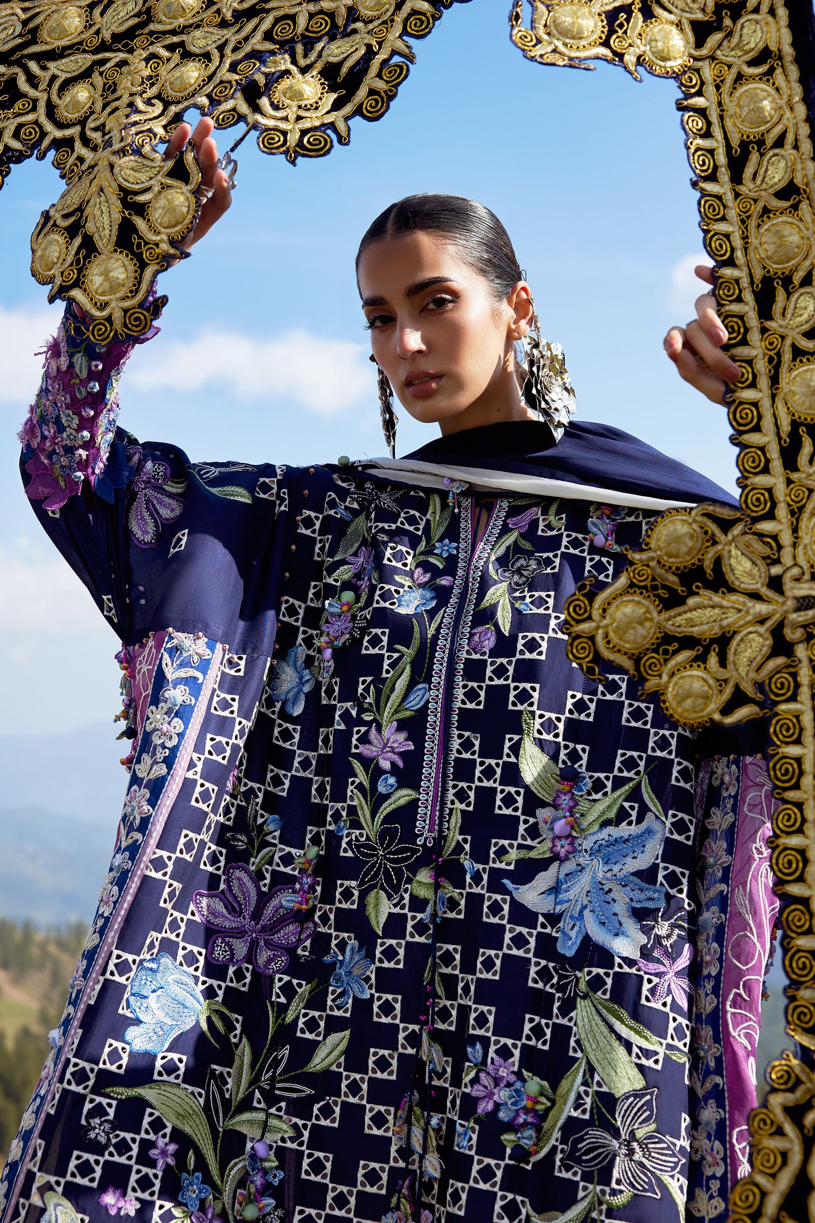 Kashmee Luxury Eid Lawn – SONAMARG (EL26-09 B)