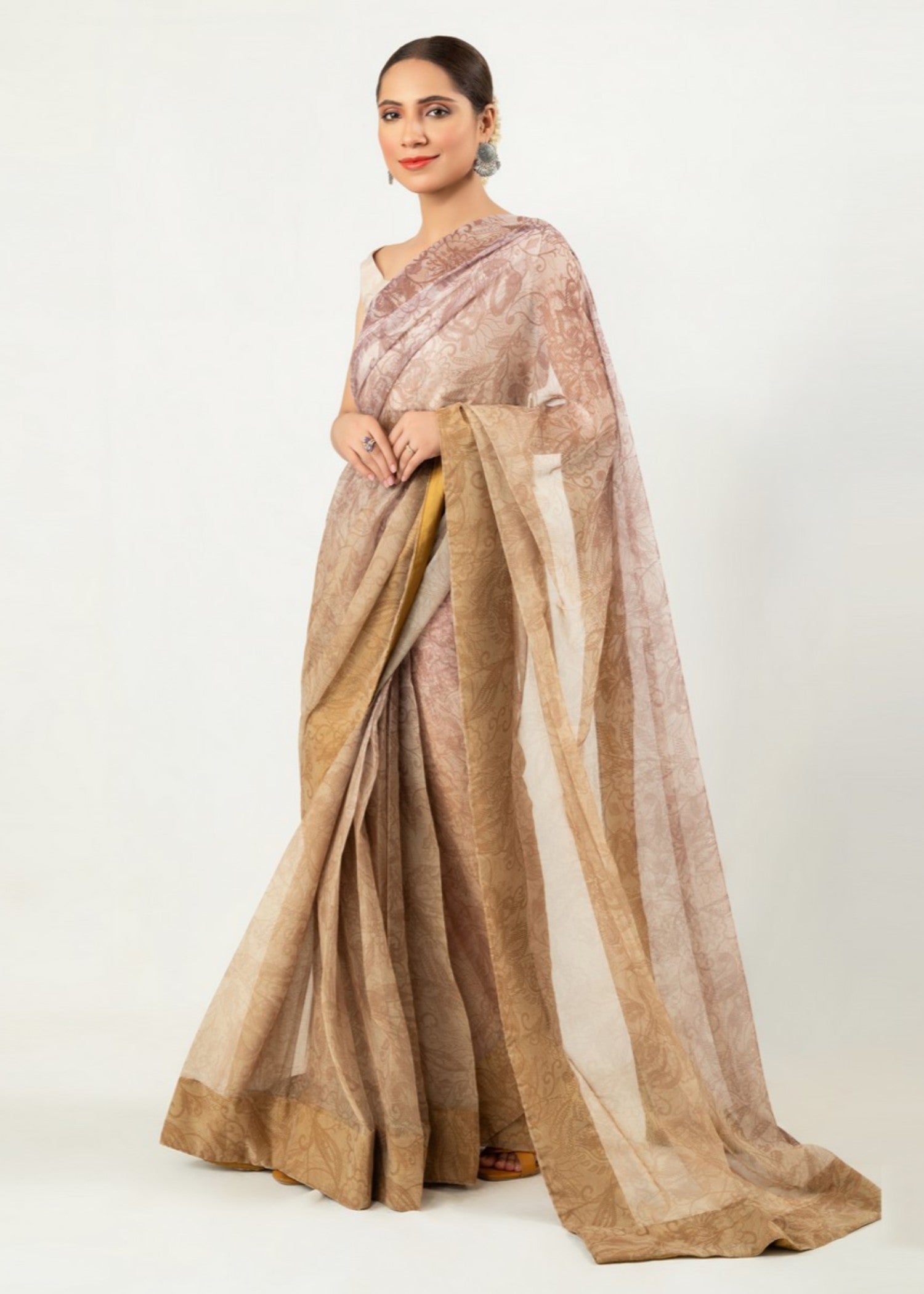 raw silk Saree in Walnut brown