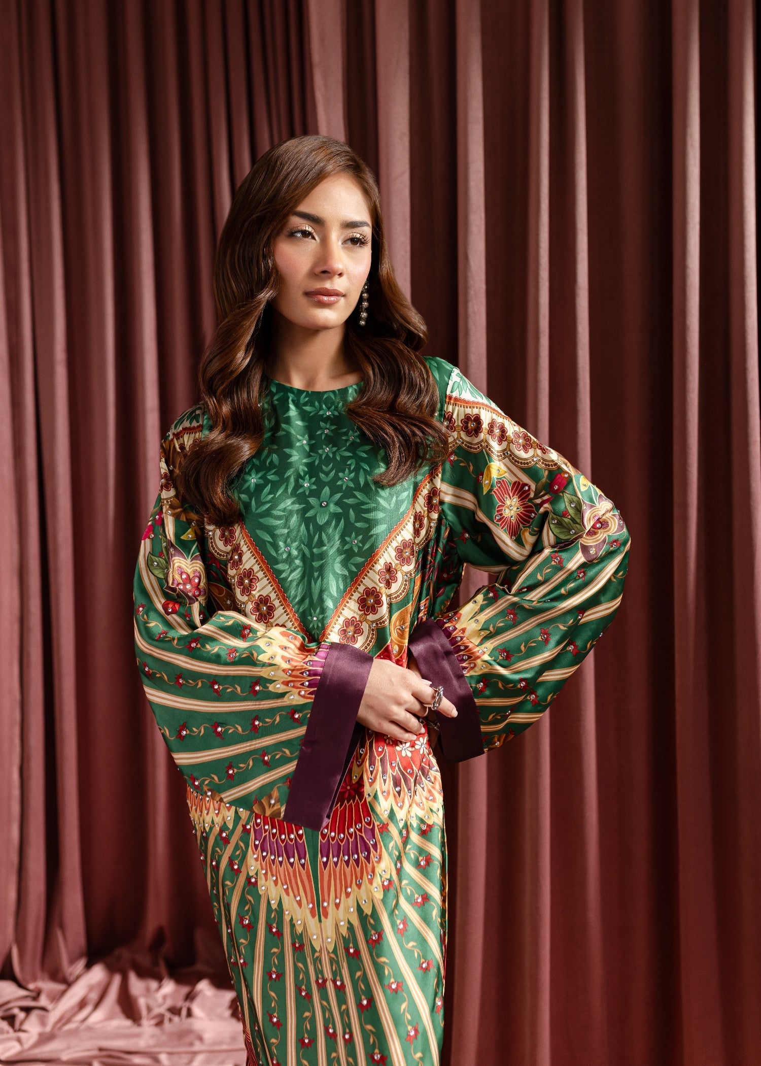 silk Kaftan in Green