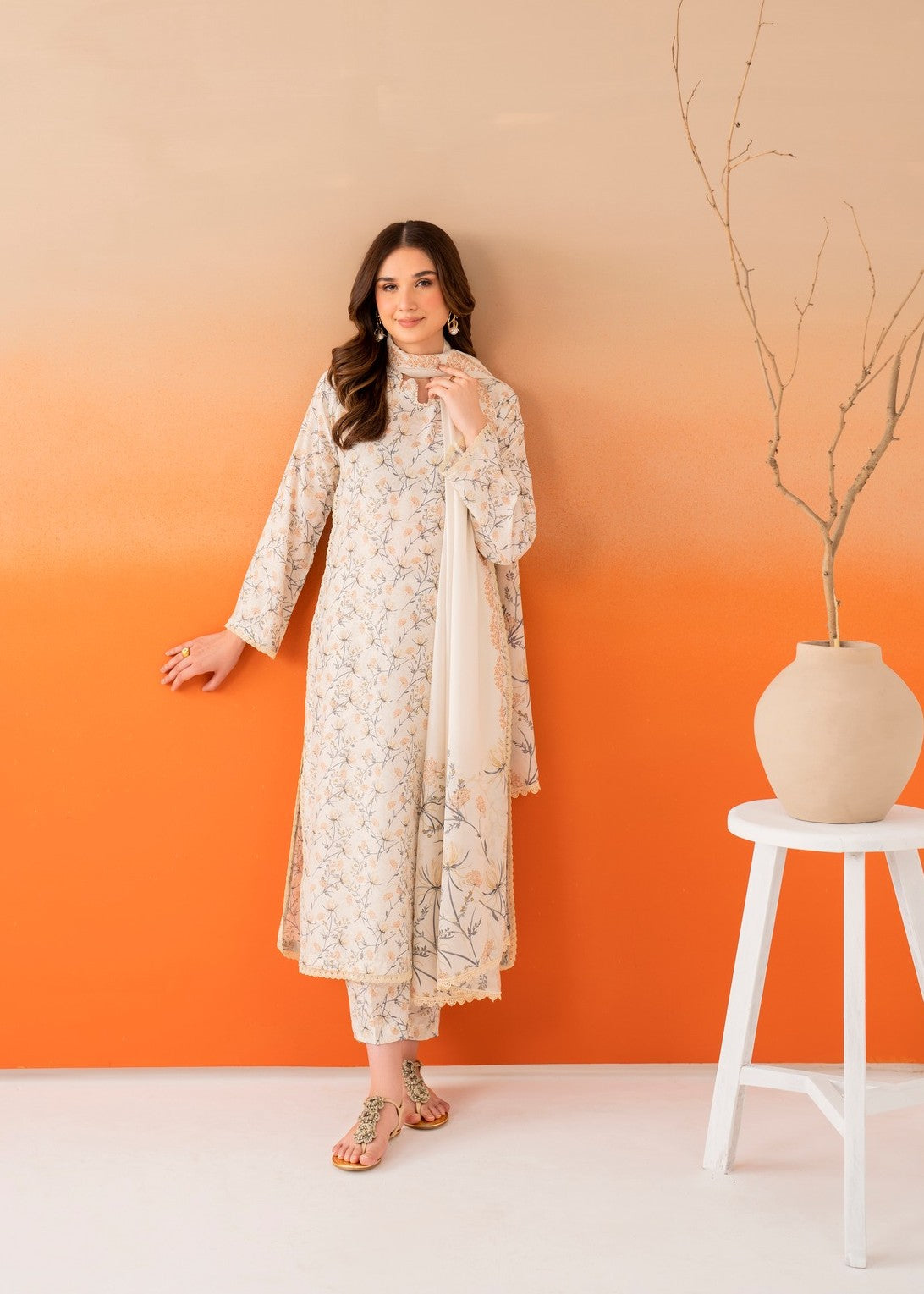 cambric Kurta Set in Off-white