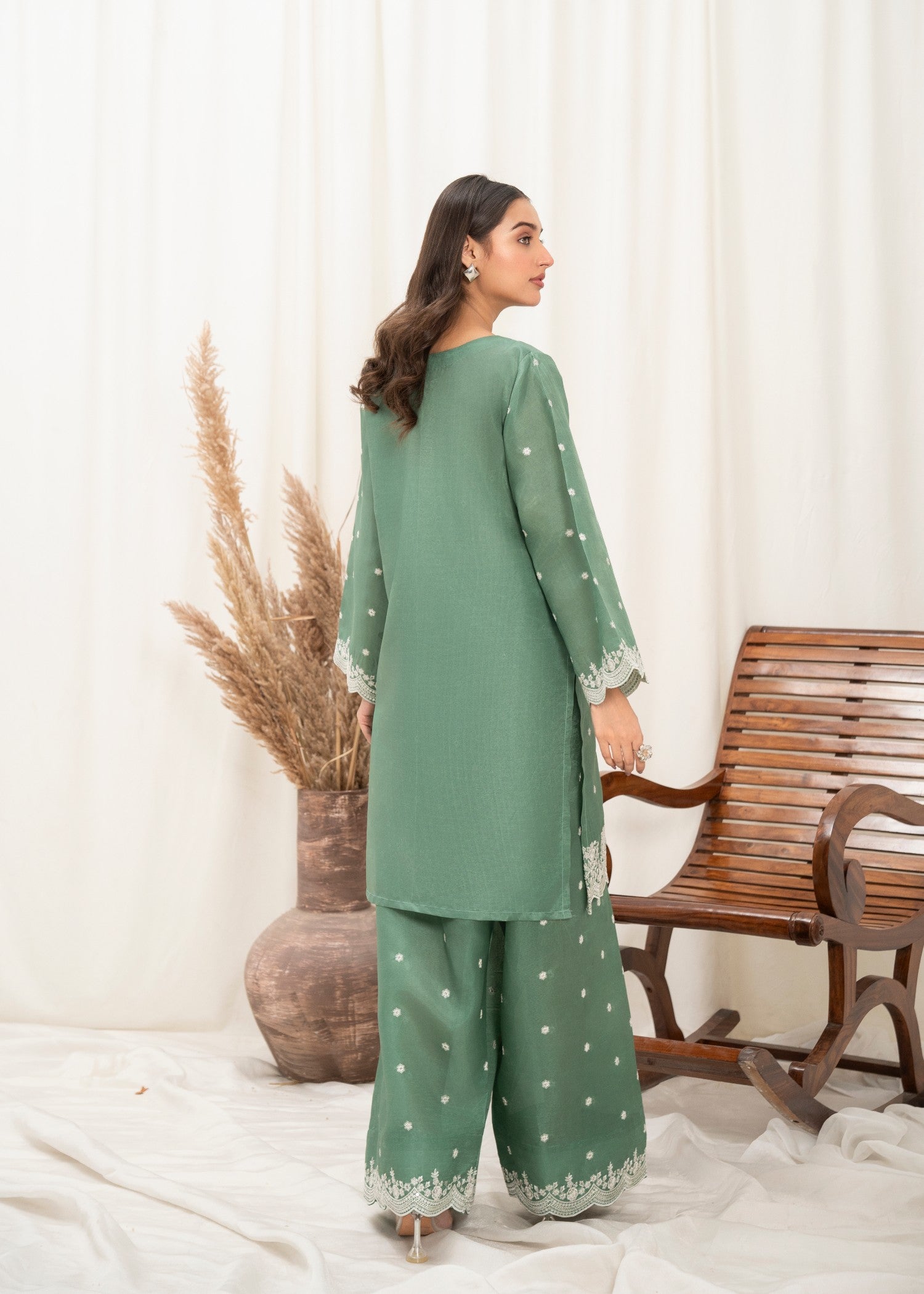kattan silk Kurta Set in Jungle green