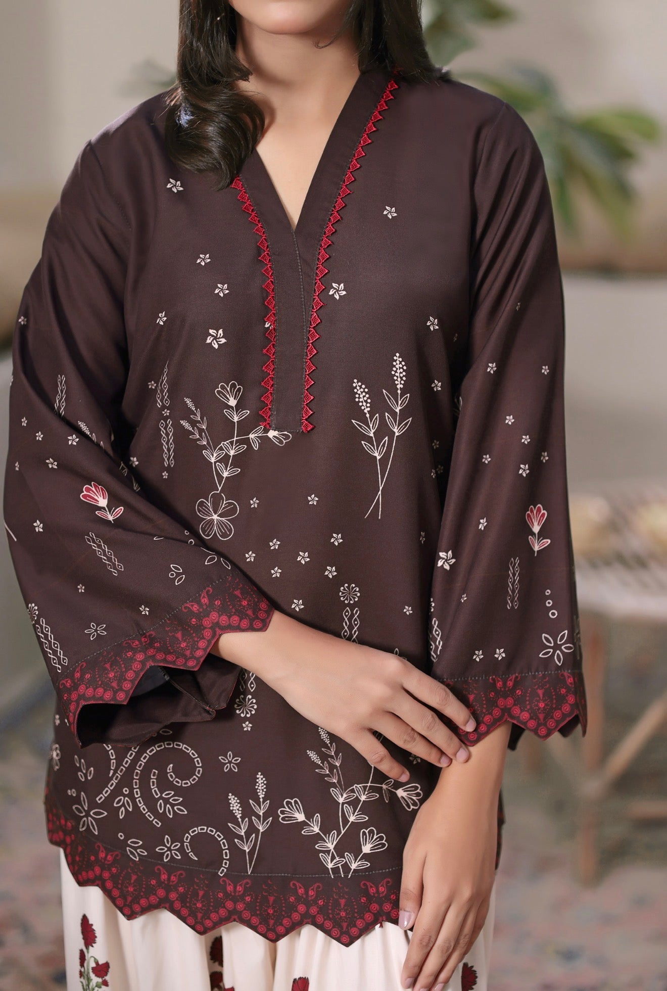swiss lawn Kurta Set in Coffee brown