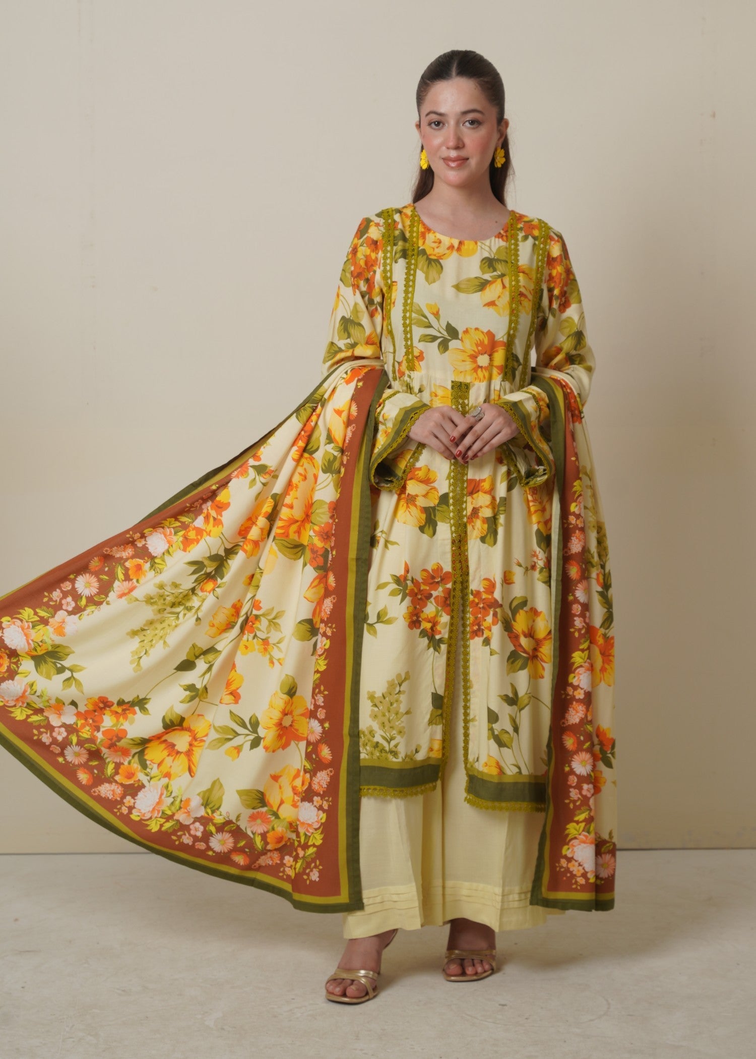 linen Kurta Set in Mellow yellow