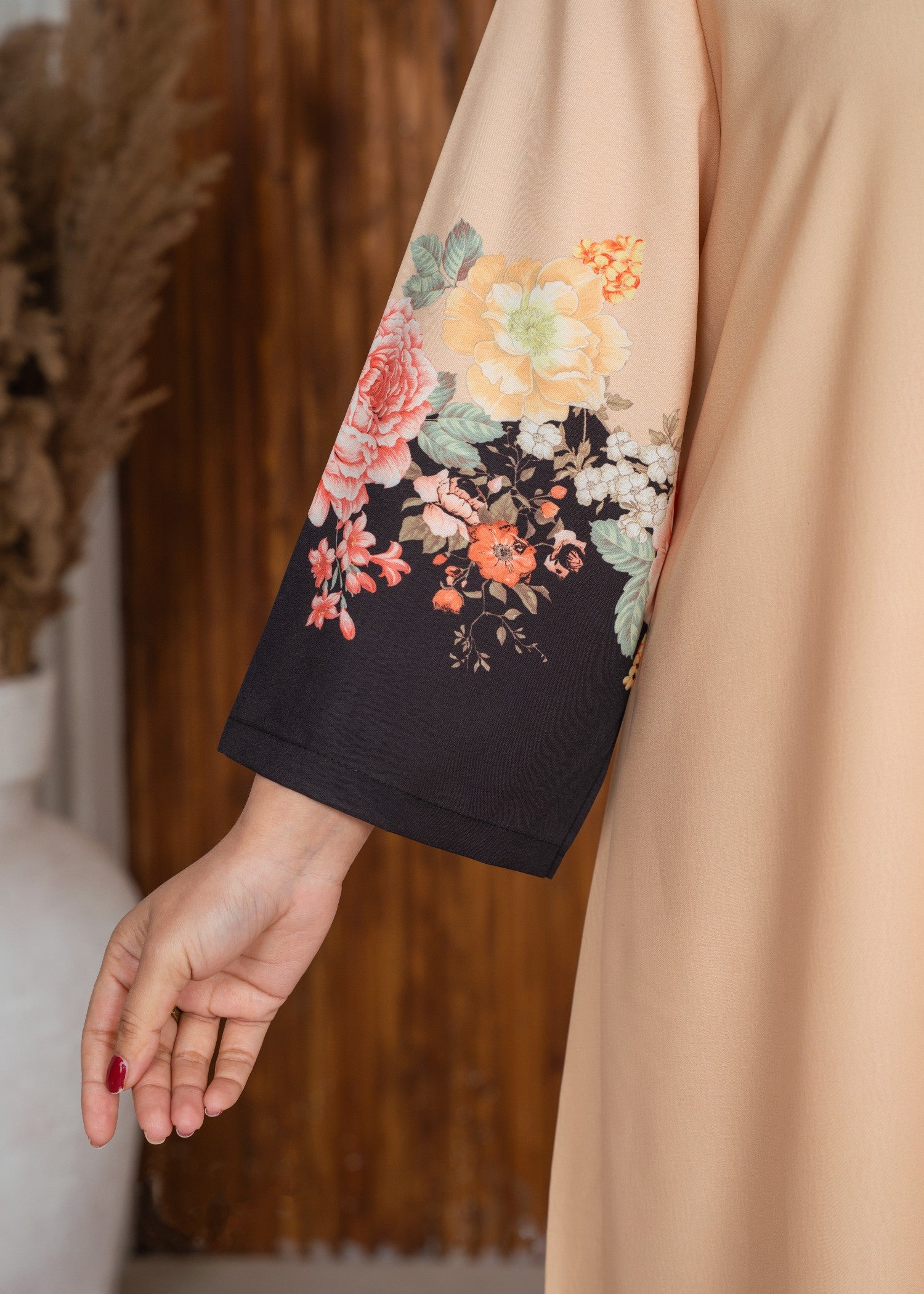 silk crepe Kurta Set in Off-white