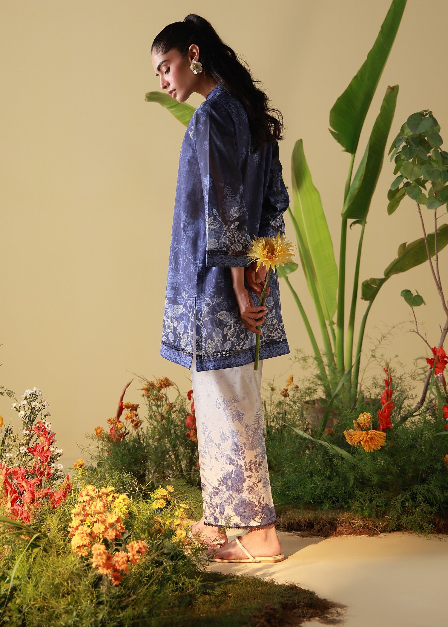 cambric Unstitched in Blue